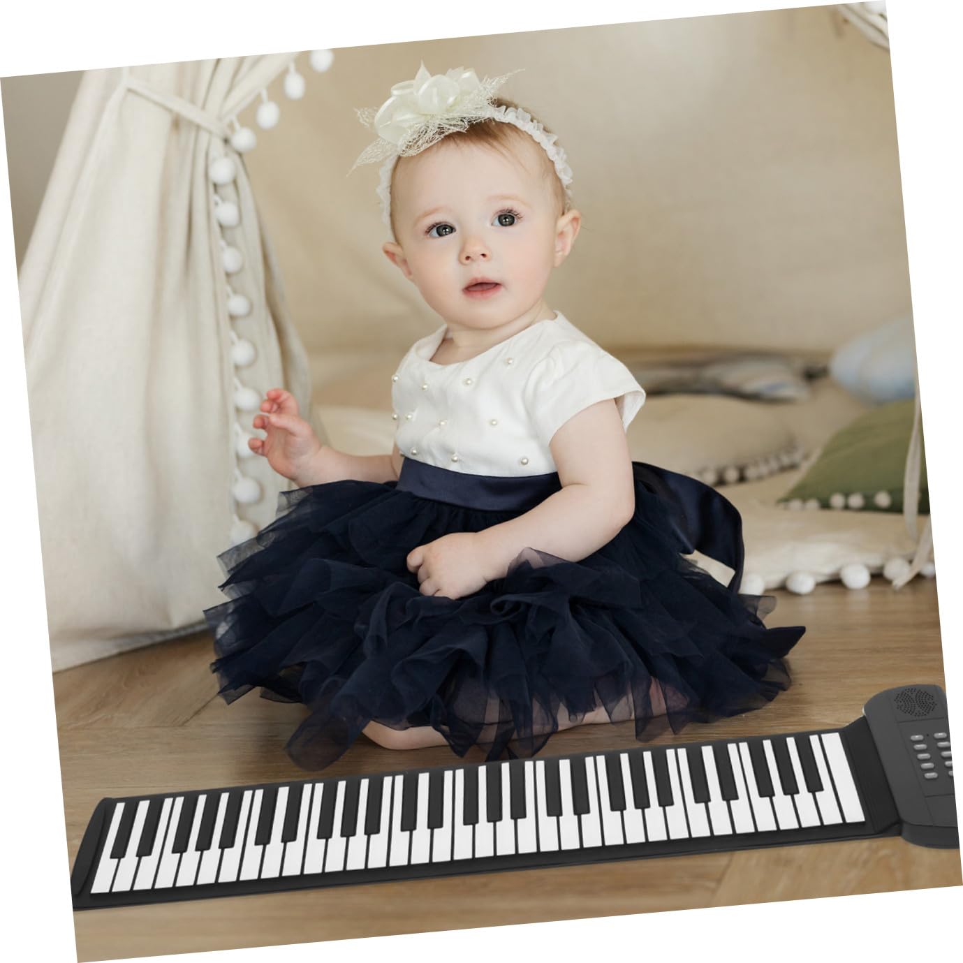 Pianoforte Portatile Pieghevole in Silicone 61 Tasti Nero per Ragazzi | Connessione Wireless, Effetto Vibrato, Batteria 1000 mAh, Ingresso MP3, Microfono e Pedale Sustain Audio