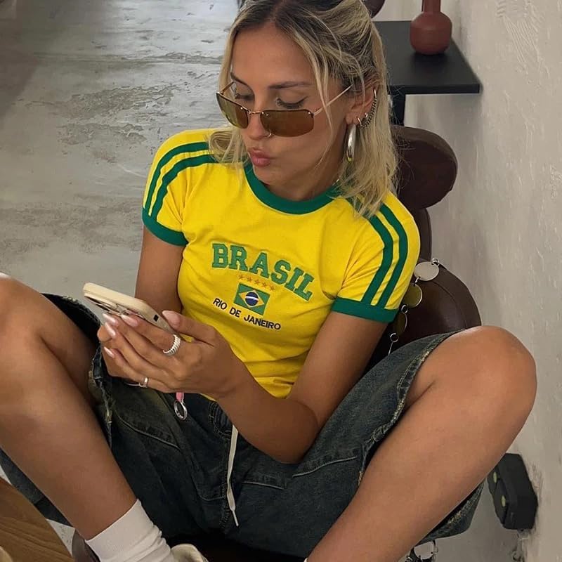 Vintage Graphic Baby Tees for Women Brazil Shirt Y2k Tops Baby Crop Tees 90s Summer Going Out Tops Streetwear Shirts4