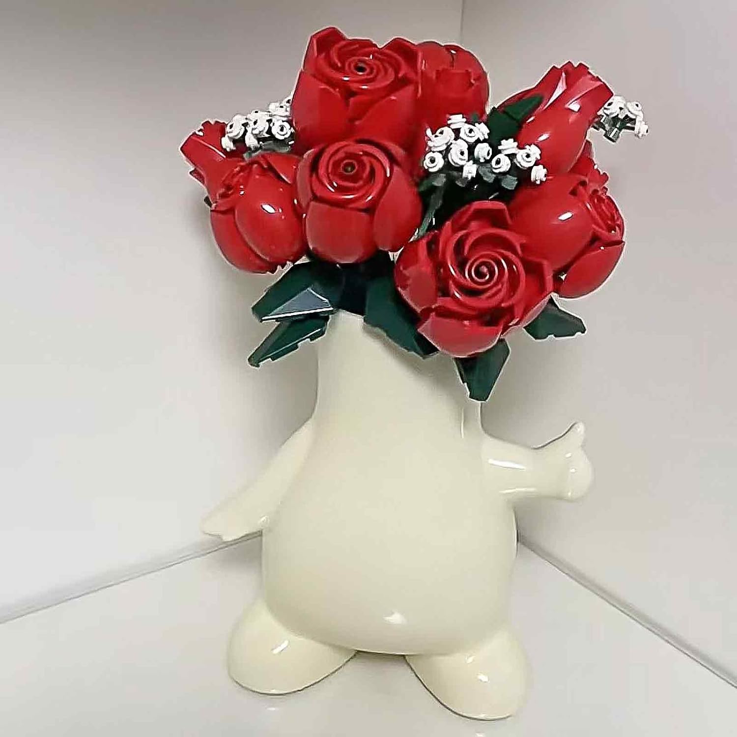 8 Inch Ceramic Vase for Building Block Flower Bouquet, Cute Thumbs Up Body Shape Vase for Lego-Compatible Flowers, Unique Desk Decor for Office & Home, Funky Gift for Women Men (Beige)​