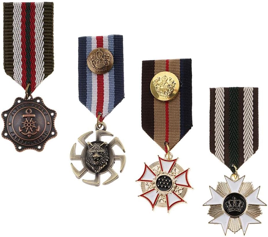 Fityle 4Pcs Retro Crown Geometric Metal Medal Brooch Pins Vintage Badge Mens Uniform Brooch Patriot Medal