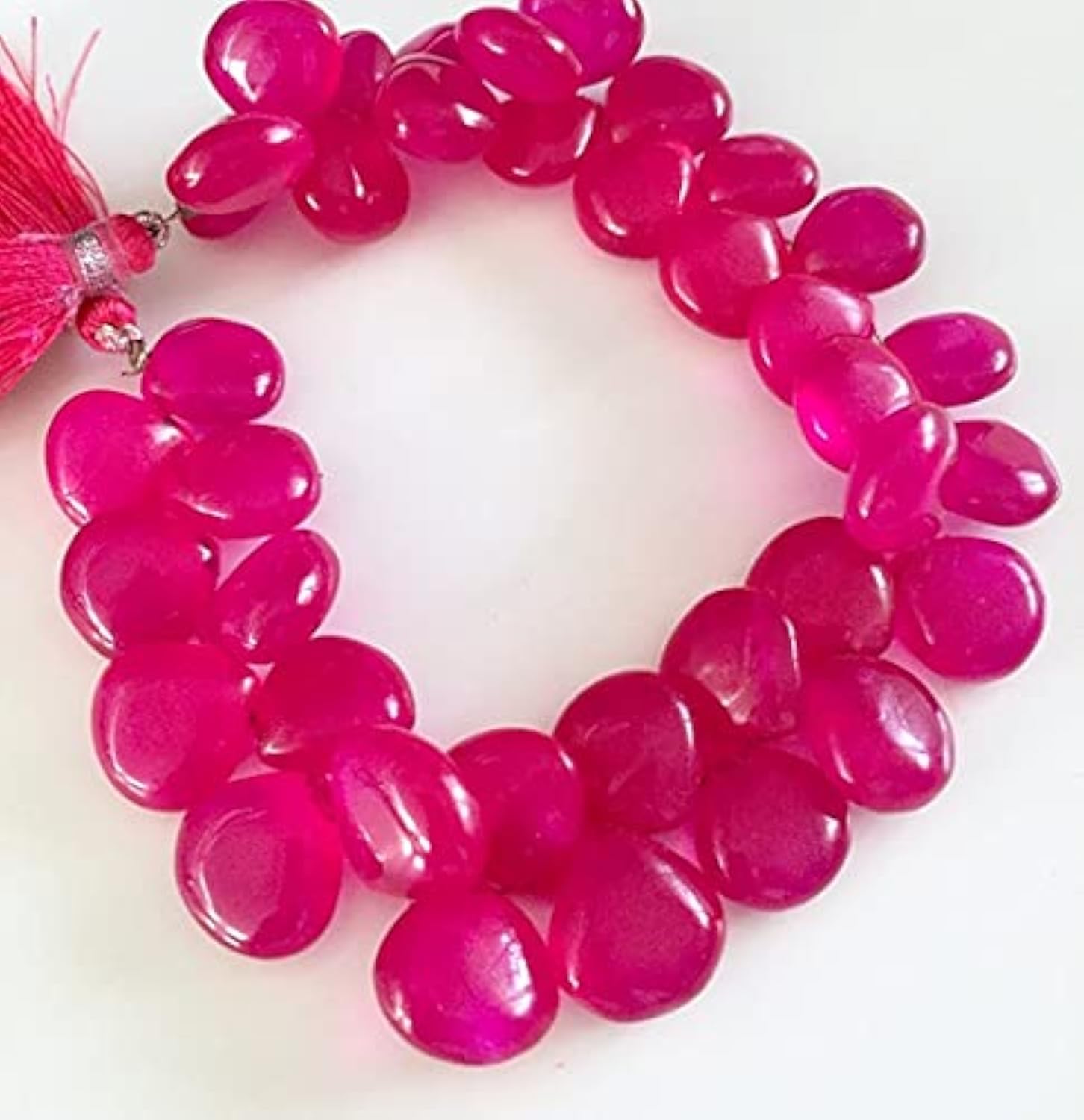 Cœurs en calcédoine rose lisse 11x12mm : évitez les perles irrégulières en bijouterie