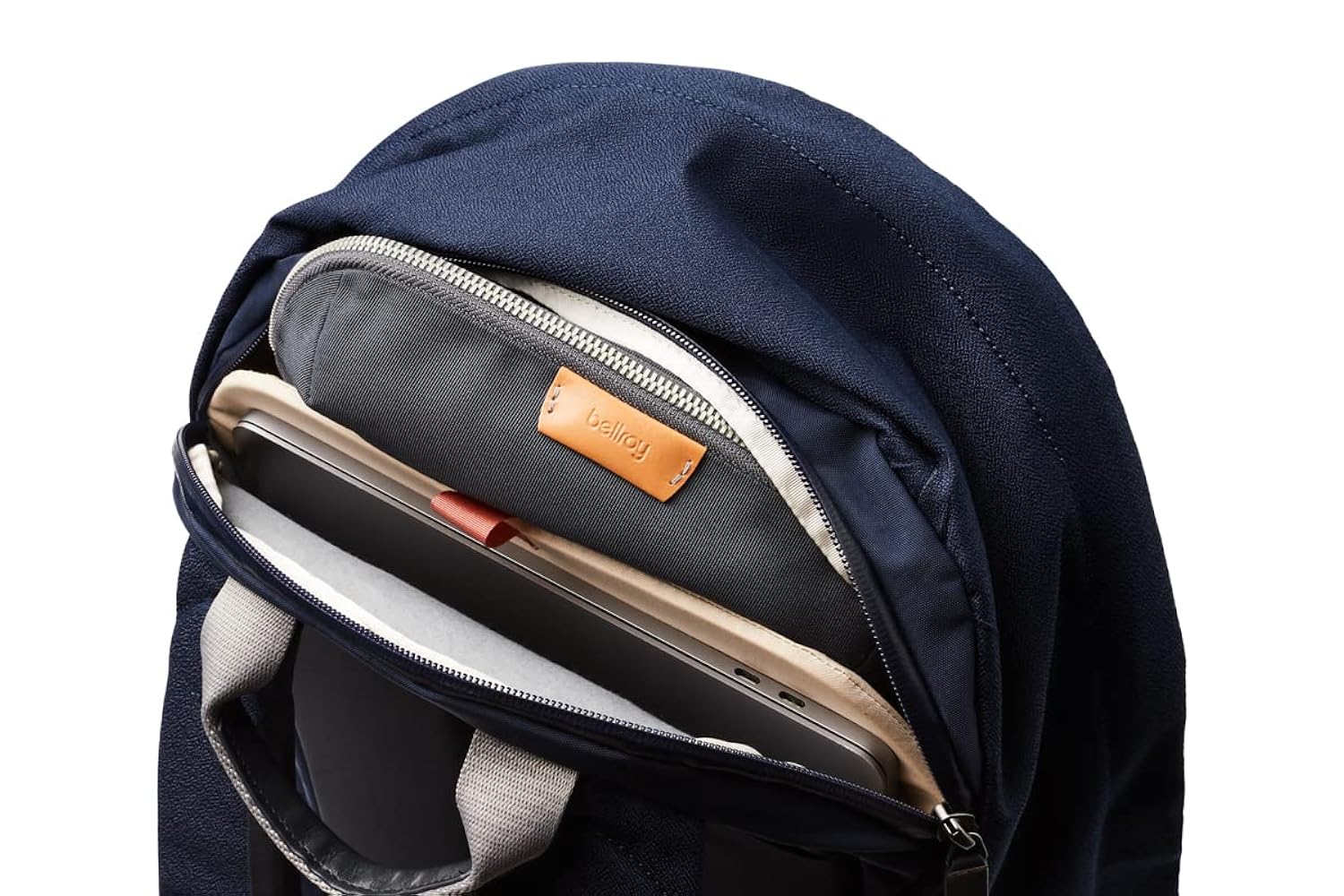 Bellroy Classic Backpack Plus ネイビー【値下げ可】 Amazon.com: Bellroy Classic Backpack Plus – (Laptop Bag