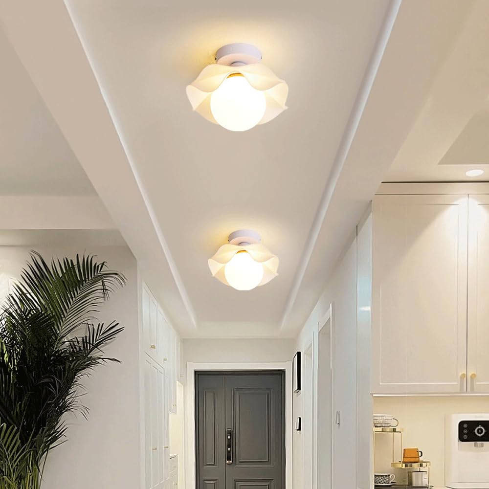 1-Light Mini Glass Globe Ceiling Light, nowoczesne półspłukiwanie mocowanie światła, białe światło sufitowe do korytarza korytarza ganek szafa schodowa