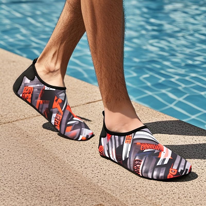 Water Sports Shoes Barefoot Quick-Dry Aqua Yoga Socks Slip-on Swimming Shoes for Men Women Beach Yoga Surf