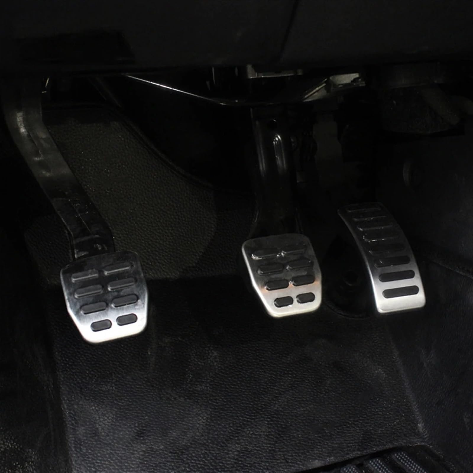Osłona pedałów samochodowych pasuje do Skoda For Fabia For Rapid For Rabia dla Octavia dla Roomster osłona pedału samochodowego z kierownicą po lewej stronie gazu pedały hamulca pedały nożne do