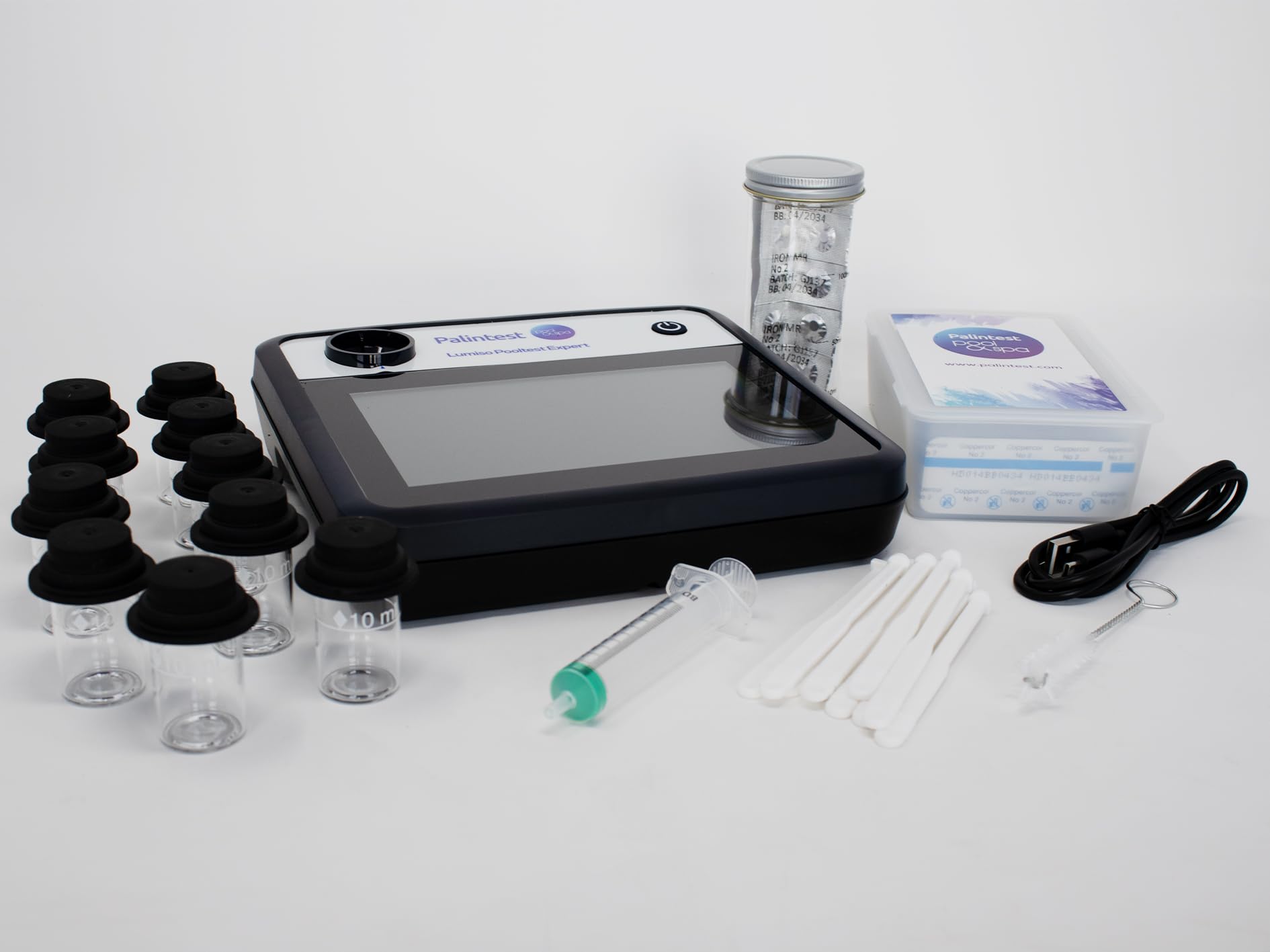 Palintest Lumiso Pooltest Expert Photometer Kit | Analyseur 35 paramètres pour piscine et spa | Photomètre IP67 avec écran tactile et enregistrement des données | Réactifs et mallette inclus