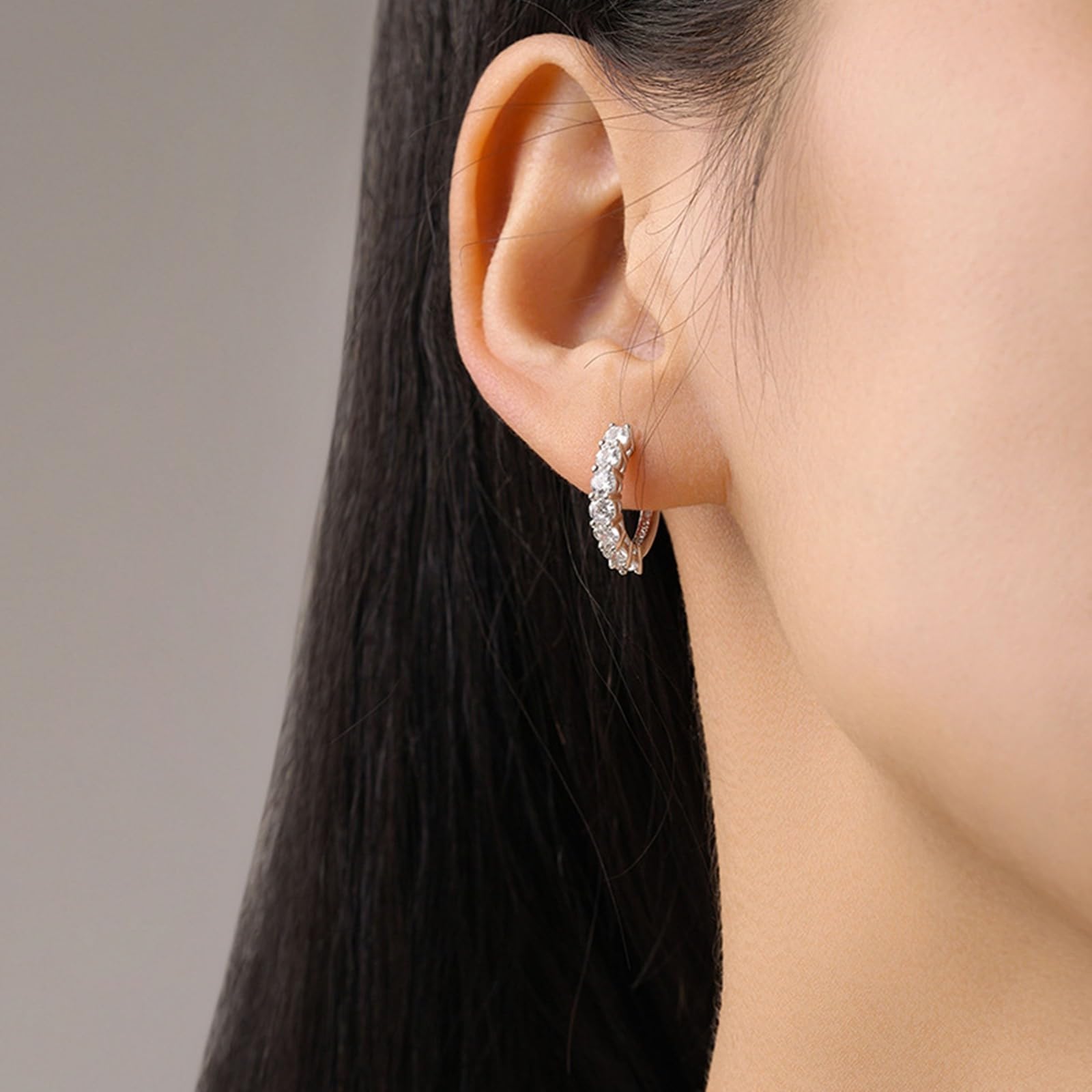 Pendientes de aro de oro blanco de 14 quilates para mujer, moissanita blanca, aretes diarios para mujer, oro, círculo