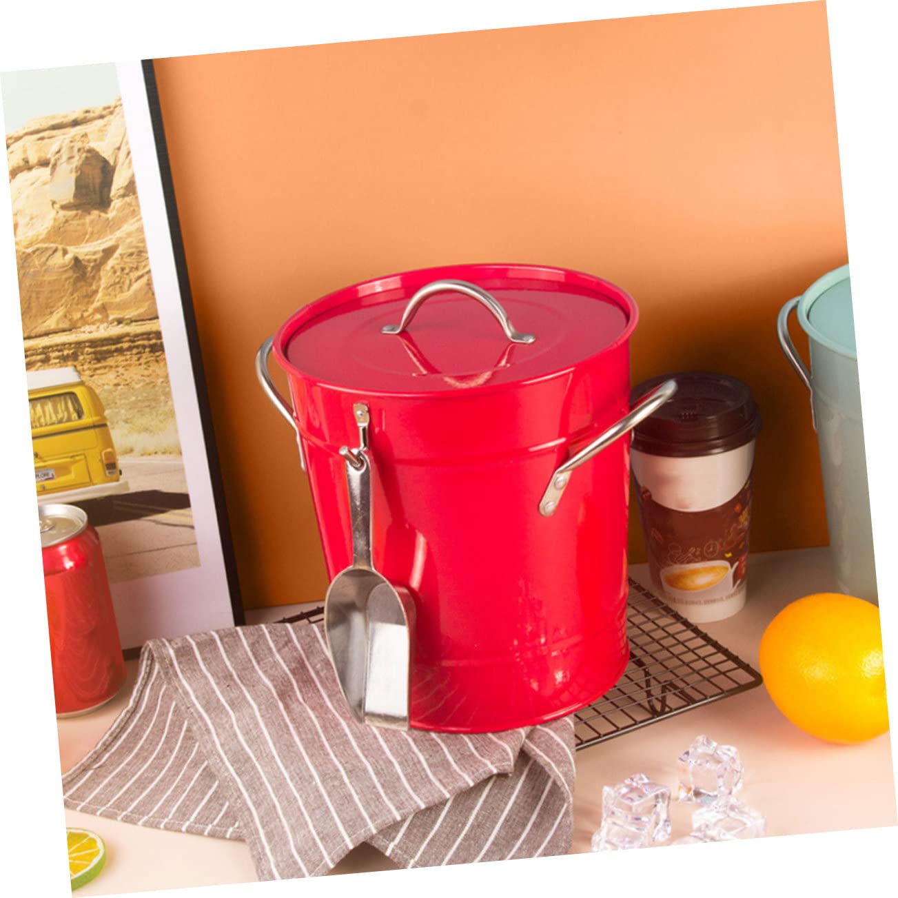POPETPOP Seau à Glace en Fer Isolé Rouge Vif 5 L, Refroidisseur de Boissons pour Bar et Maison, Accessoire Polyvalent pour Fêtes et Restaurants, Seau à Glaçons Robuste Poignée Pratique