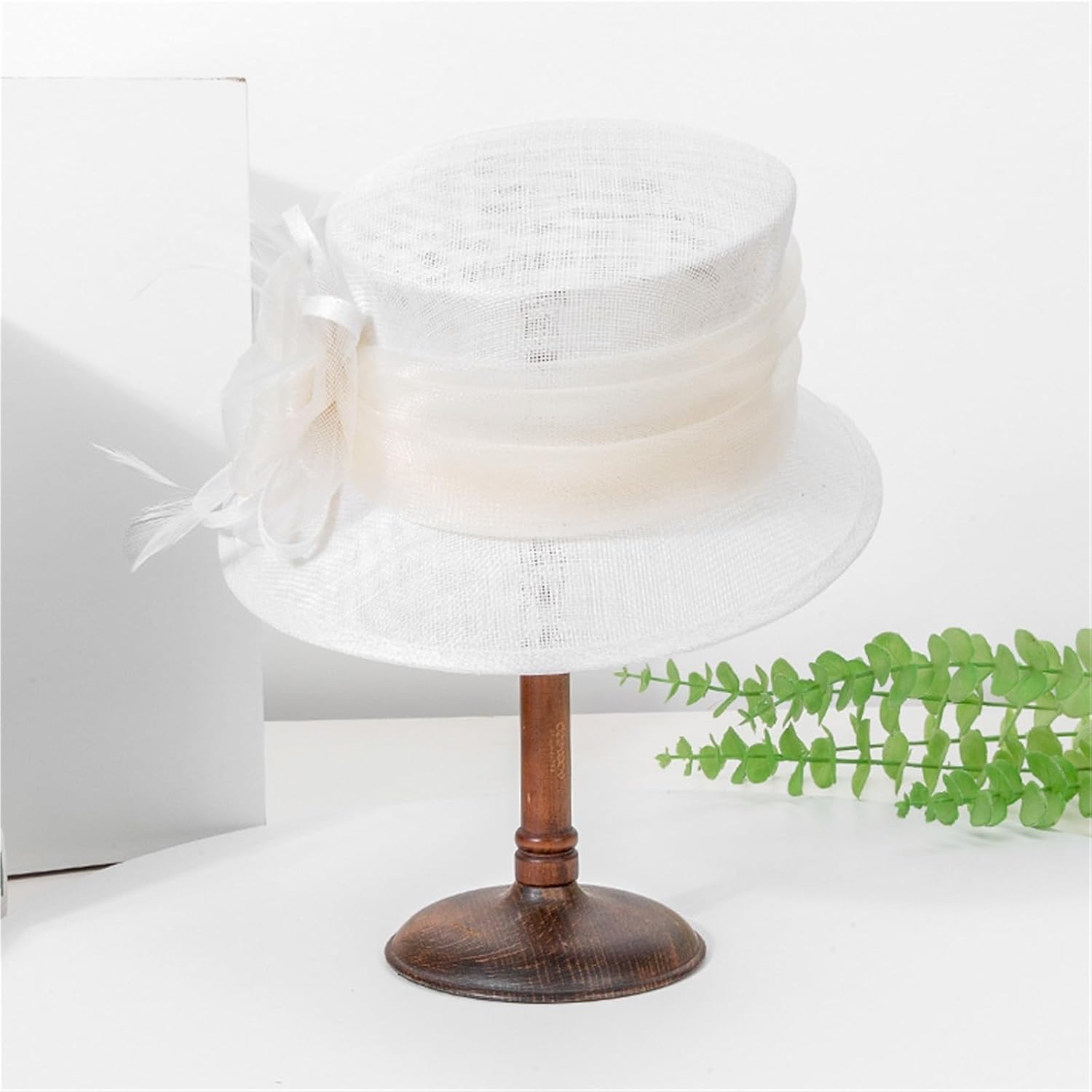 Women's Sun Hats 2026 New Summer Straw Hat British Retro Protection Party Small for Women