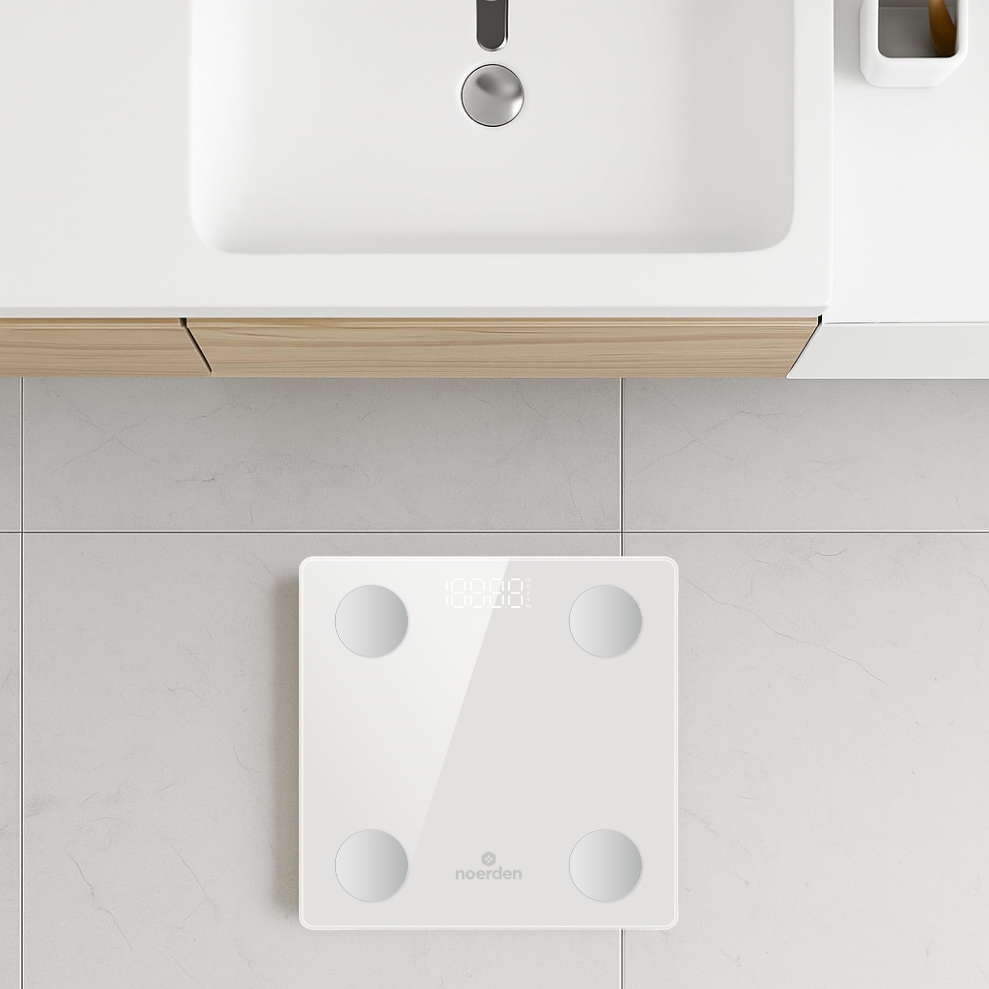 NOERDEN - Báscula Inteligente VITA - Báscula de Peso Corporal - Tecnología Step-On, Bluetooth, Pantalla LED y Vidrio Templado - Analiza 13 Métricas Corporales - Blanco