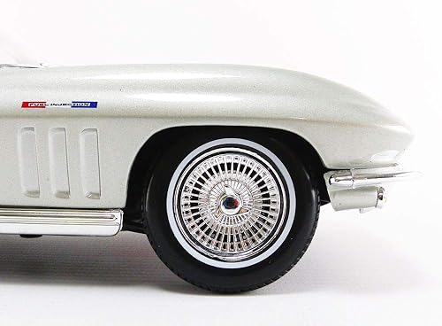 Miniatura 6 de Maisto Chevrolet Corvette Stingray 31640s - 1965 - Escala 1: 18 - Plata