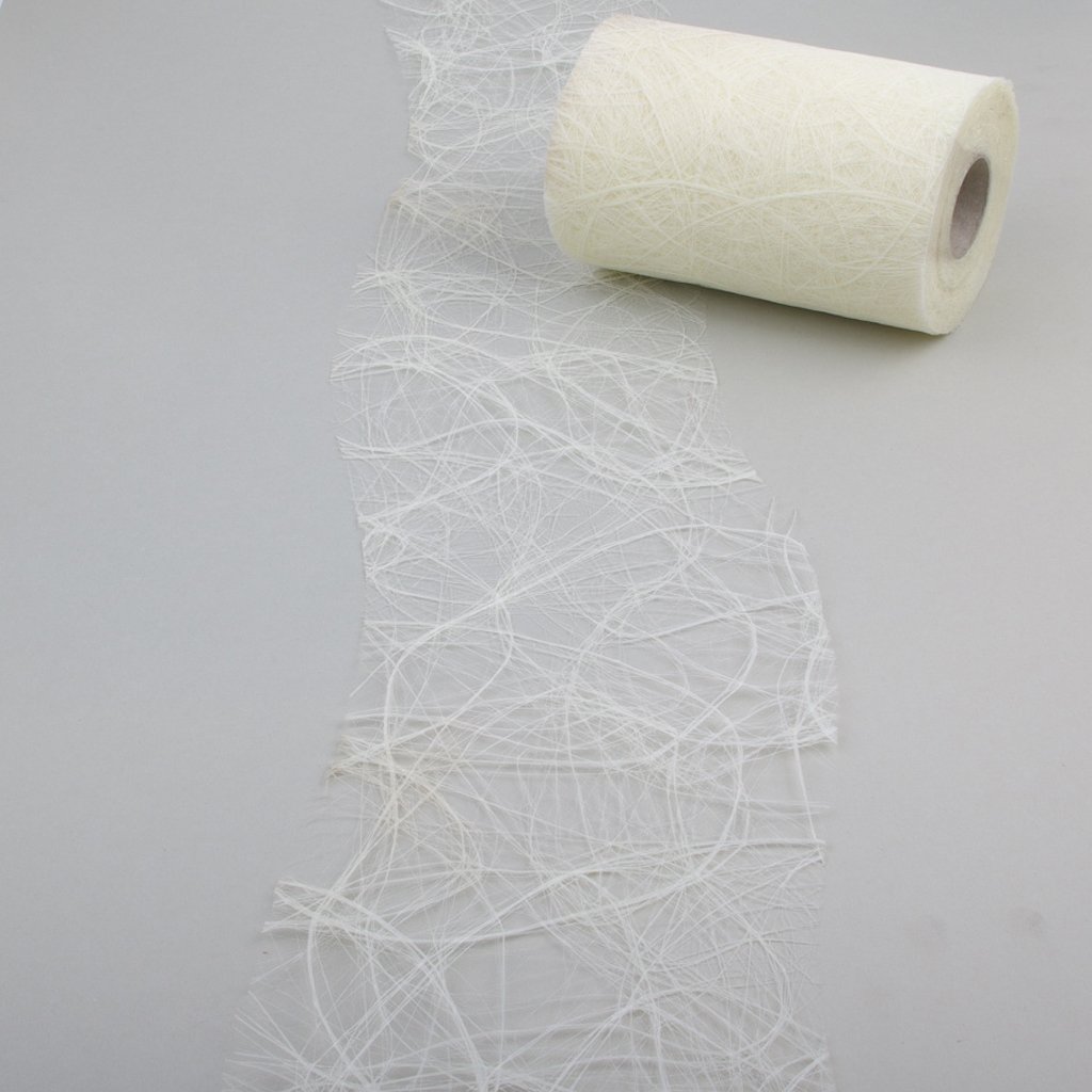 Chemin de table Sizoweb crème 25m anti-effilochage pour décoration table banquet