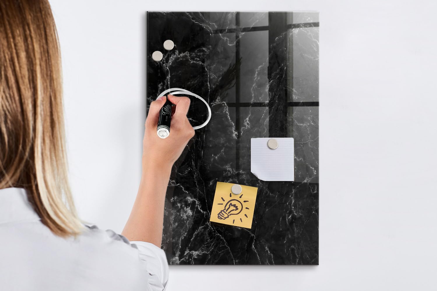 Elegante magnetische Glas-Schreibtafel inkl. Neodym-Magnete, Marker & Schwamm | Stabil, leicht zu reinigen | Für Arbeit, Heim & Designräume - 40x60 - Dunkler Marmor