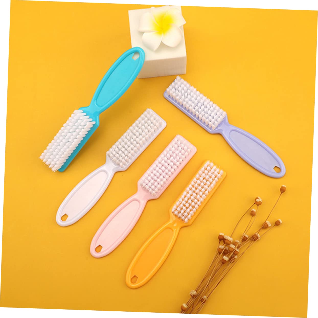Spazzole per Unghie Facile da Trasportare Leggere in Plastica Set 24 Pezzi Colore Casuale Manico per Manicure la Pulizia delle Unghie in Viaggio