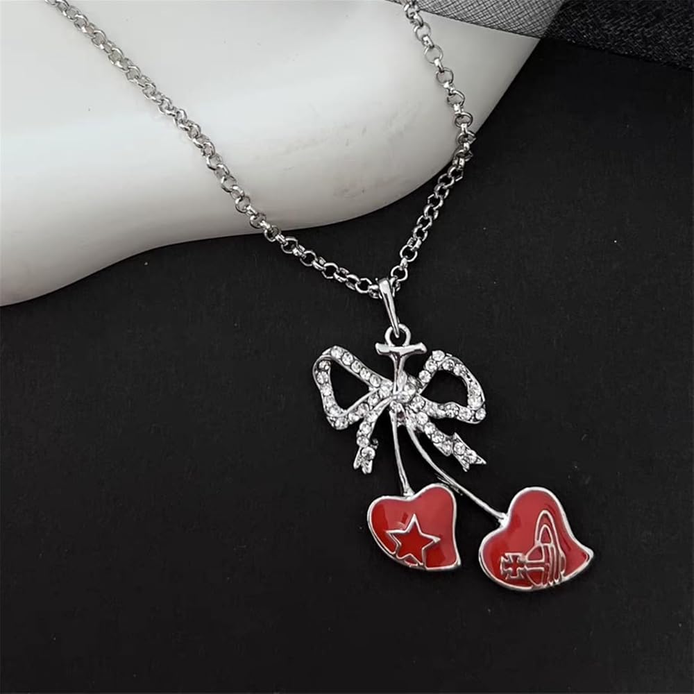 ヴィヴィアンウエストウッド キノコ ネックレス ペンダント シルバー 限定 赤銀 ヴィヴィアンウエストウッド キノコ ネックレス ペンダント シルバー