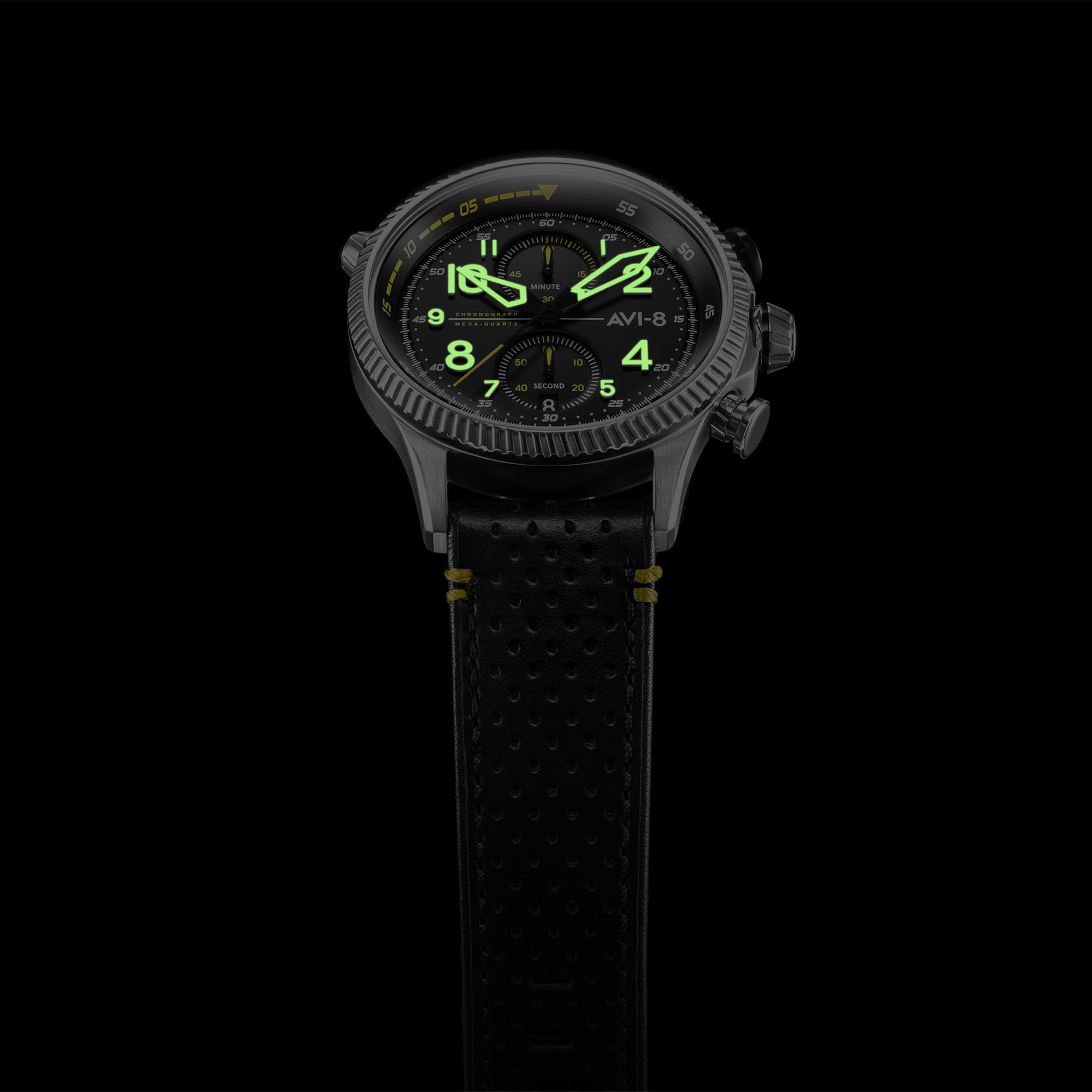 AVI-8 Herren 43mm Hawker Hunter Duke Chronograph Japanische Meca-Quarz Fliegeruhr mit Lederarmband AV-4080