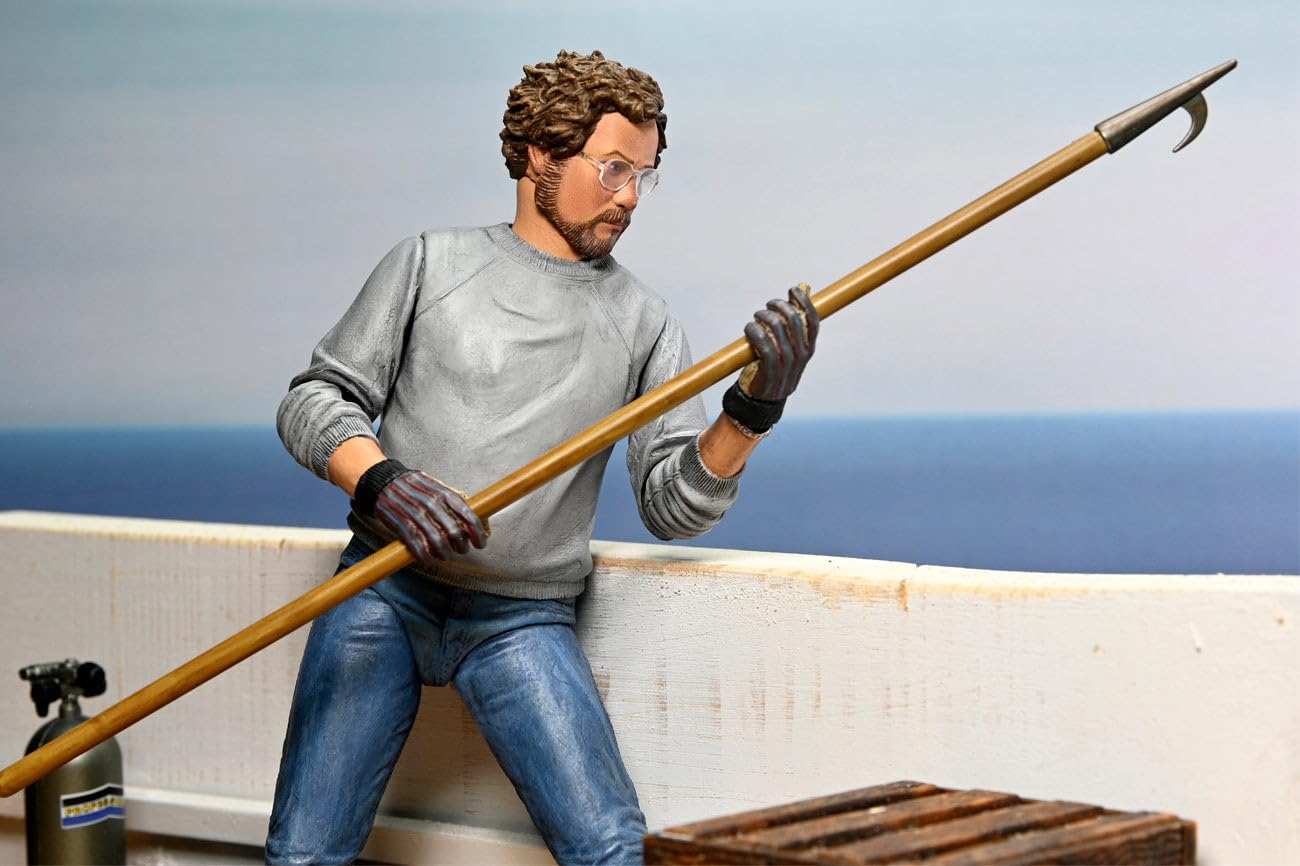 Amazon.co.jp: NECA マット・フーパー (ジョーズ 50周年) アミティ