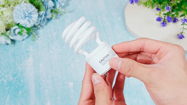 Image of 4 Pcs 13W 120v 60Hz GU24 CFL LED Light Bulbs 2 Prong Base T3 3500K 900lm Warm White Fluorescent Light Spiral Compact Fluorescent Bulbs