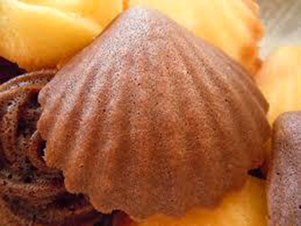 Amazon｜貝印 KAI マドレーヌ型 6個取り Kai House Select DL6172