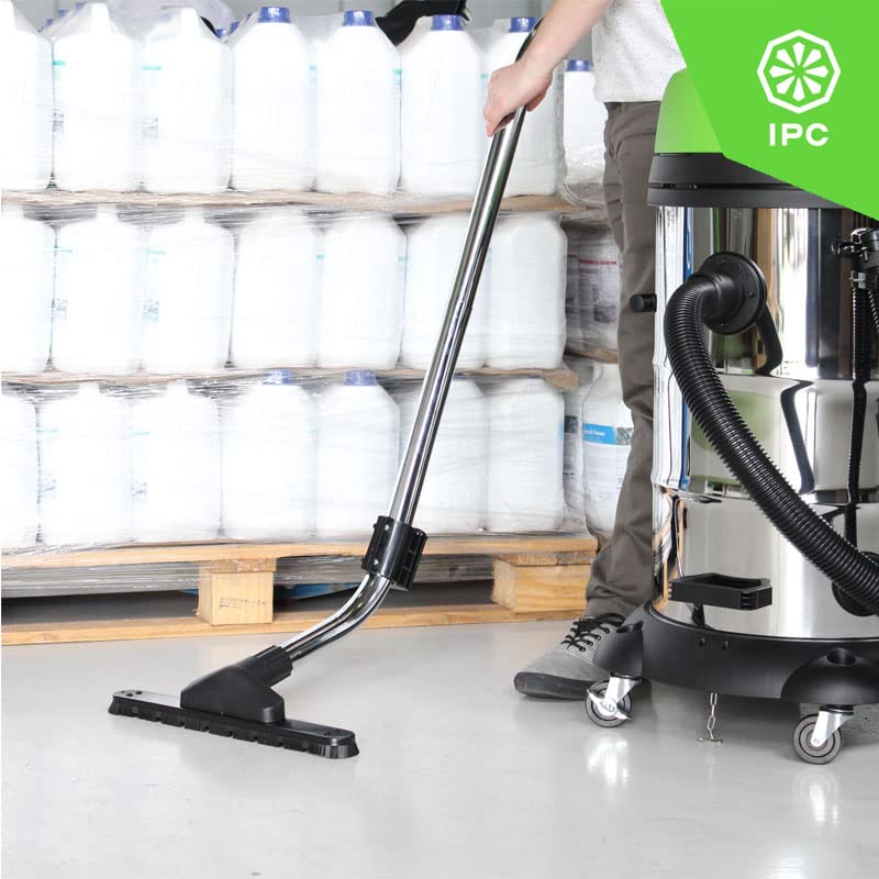 Person using the IPC HIPER CLEAN vacuum cleaner on a floor