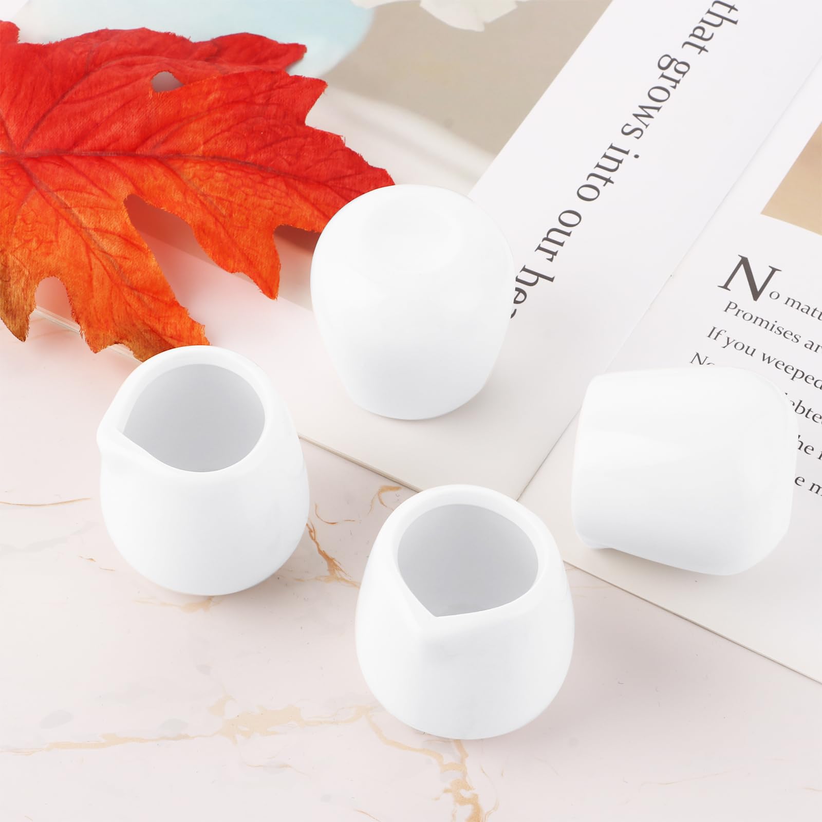 Milchkännchen Porzellan, 12 Stück Milchkännchen Weiß 60ml Milchkännchen Klein, Schaumkännchen Kleine Espressokanne, Mini-Milchkännchen für Kaffee, Milch, Saucen, Cafe, Küche
