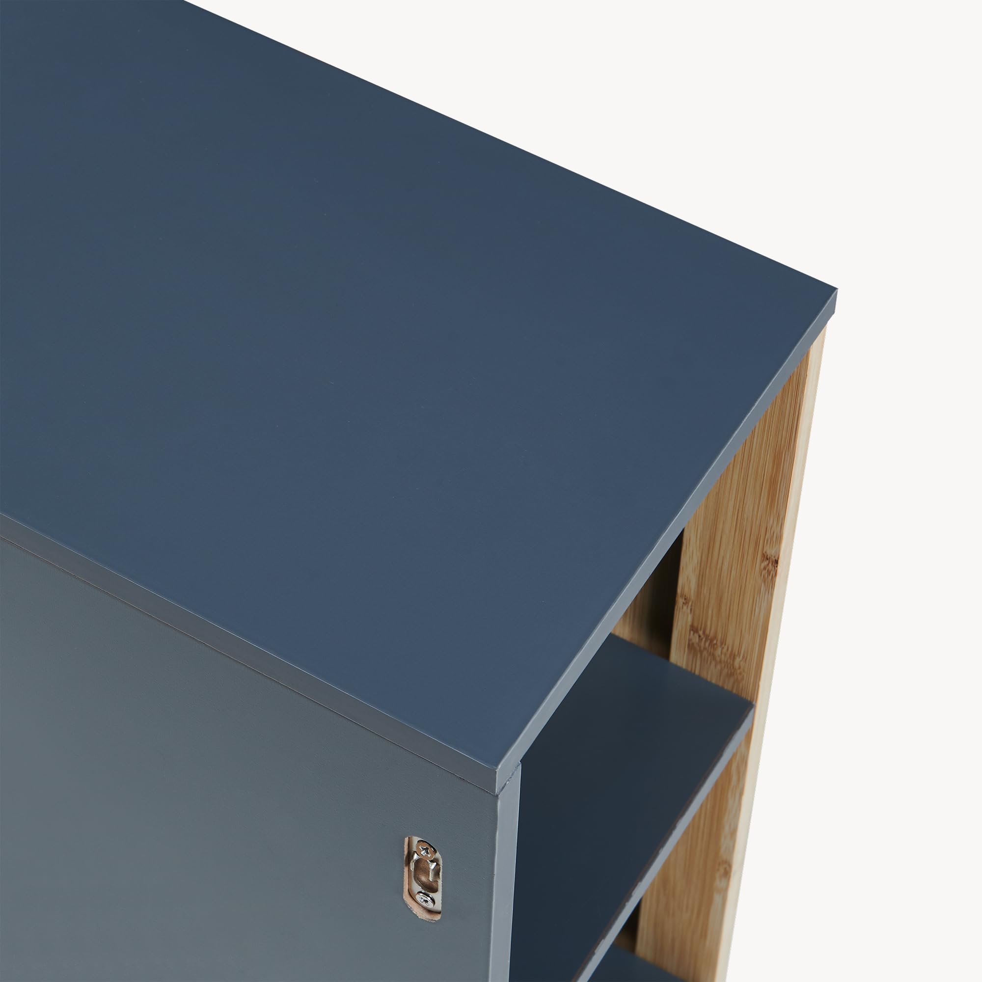 [en.casa] Mobiletto da Parete per Bagno a 3 Ripiani Armadietto Sospeso a Muro con Vani Aperti e Frontale in Bambù 60 x 30 x 20 cm Mensola Pensile per Ingresso Corridoio - Grigio Scuro/Naturale