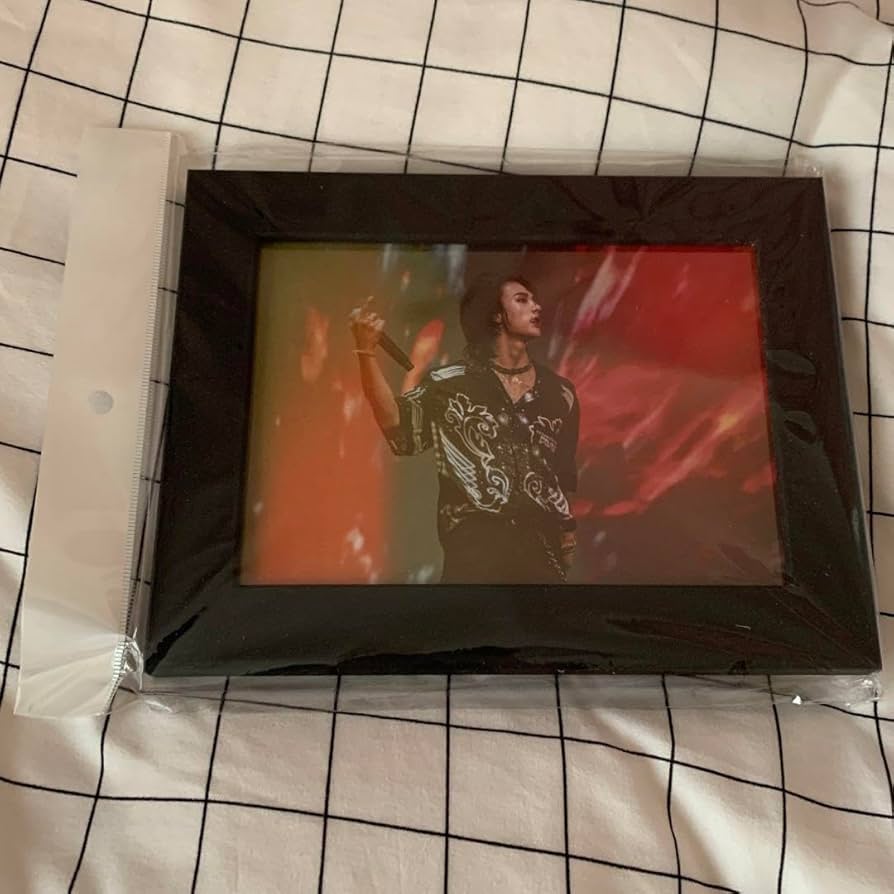 グク センイルカフェイベント 第1弾グッズ ミニパネル③ 額縁 韓国製作者様メモ グク センイルカフェイベント 第1弾グッズ ミニパネル③ 額縁