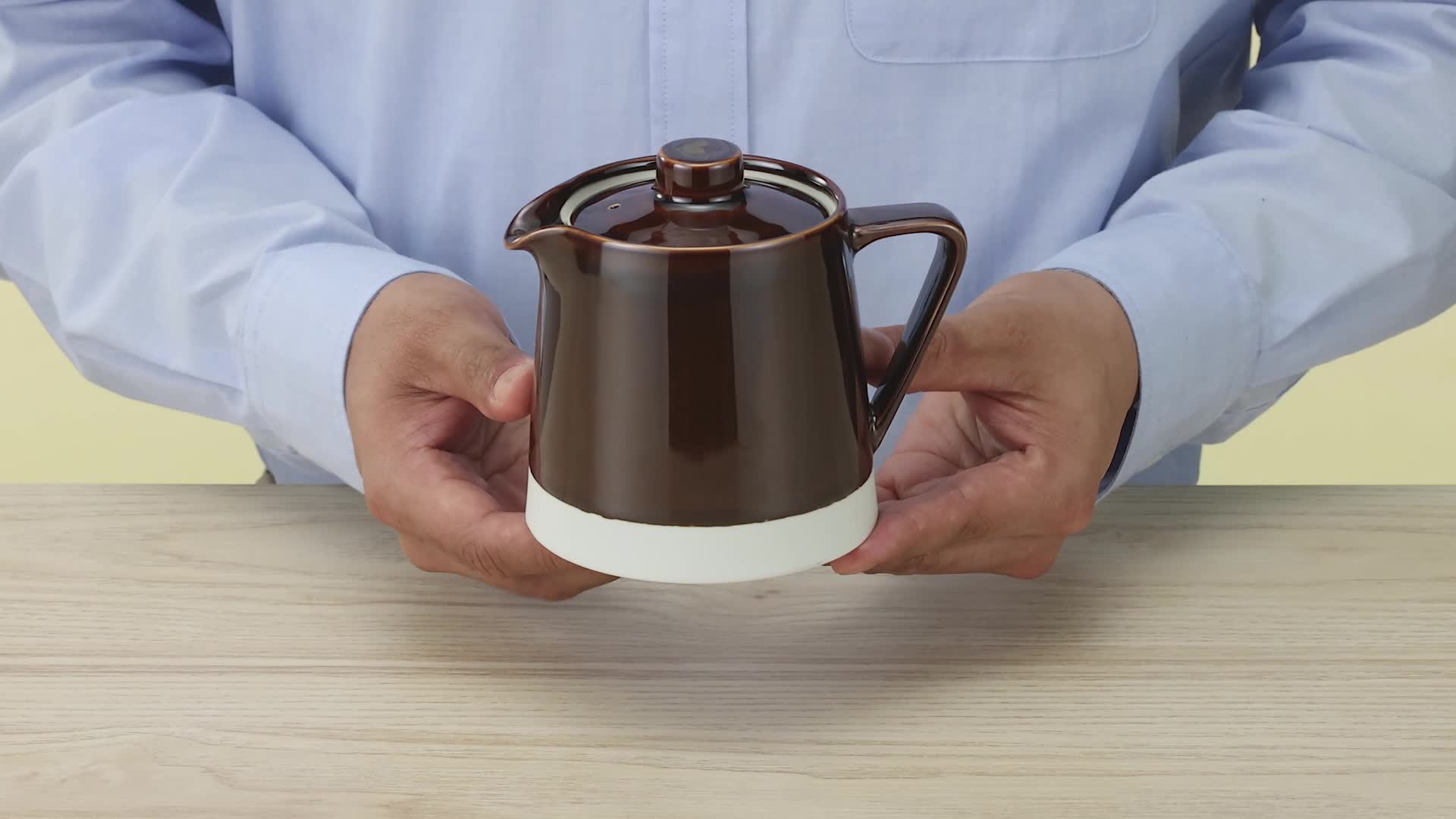 波佐見焼のティーポット 500ml 2 3人分 おしゃれ ステンレス製茶こし付き ナチュラル ハーブティーに 深型 紅茶 青チェック柄 最大73 Offクーポン 2 3人分