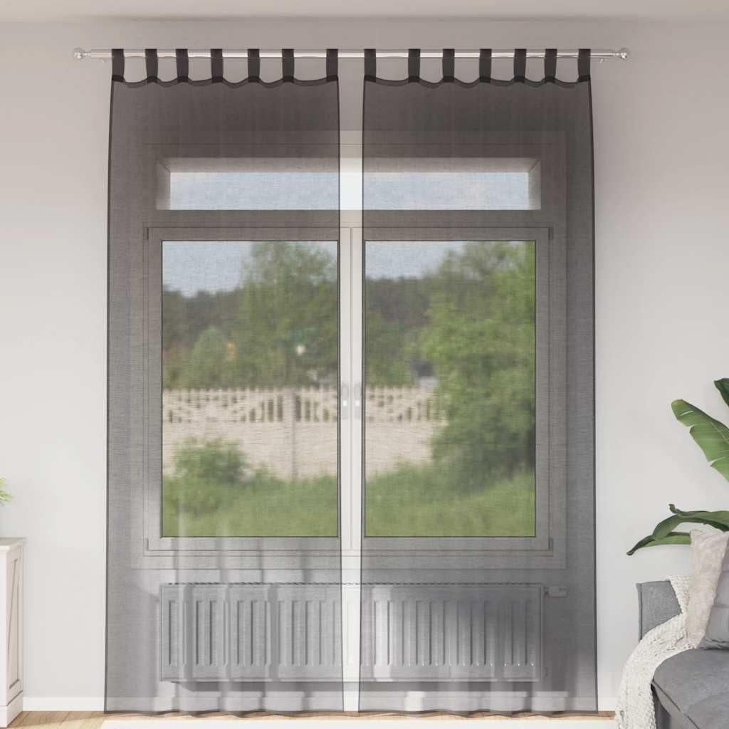 Rideaux en voile avec passant noir pour protéger l'intimité