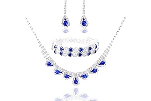 Exquisite Royal Jewelry Enchanting the Night