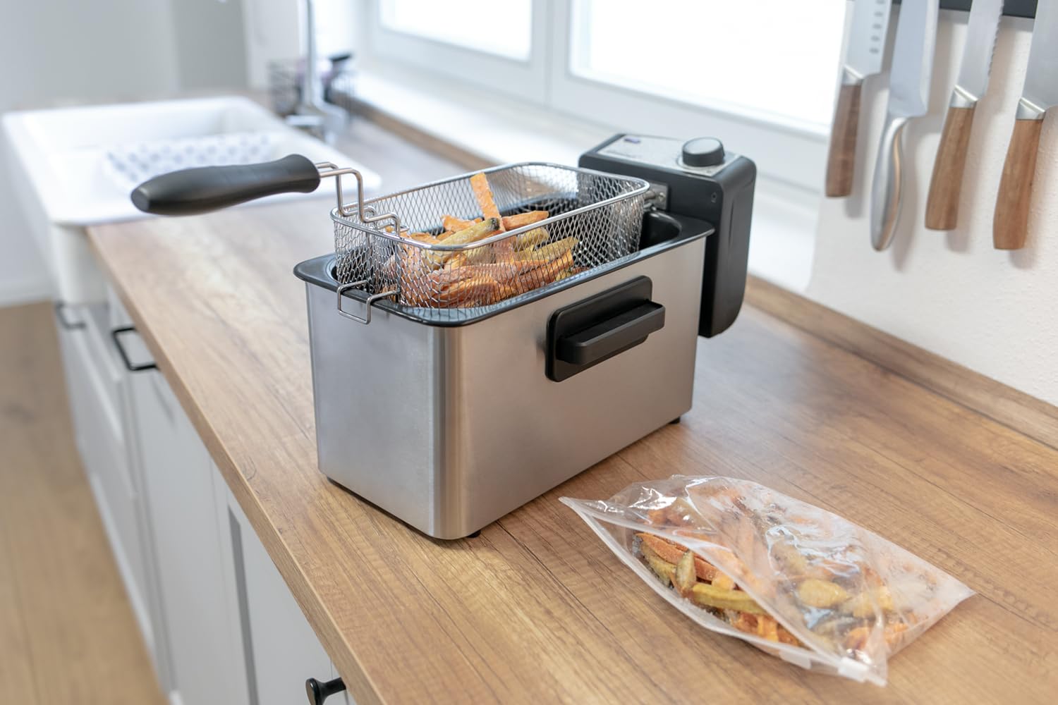 Steba DF 180 Edelstahl Fritteuse, Metallic | Profi-Heizsystem, 3 L