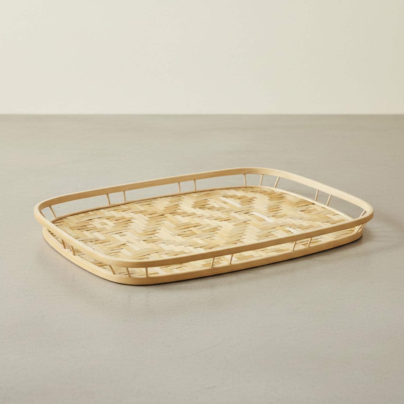 PEMAR Bandejas grandes de bambú para servir con asas, bandeja rectangular tejida a mano, bandeja de bambú para dormitorio, bandeja de cabina. Bandeja decorativa para mesas de café, desayuno, cena,