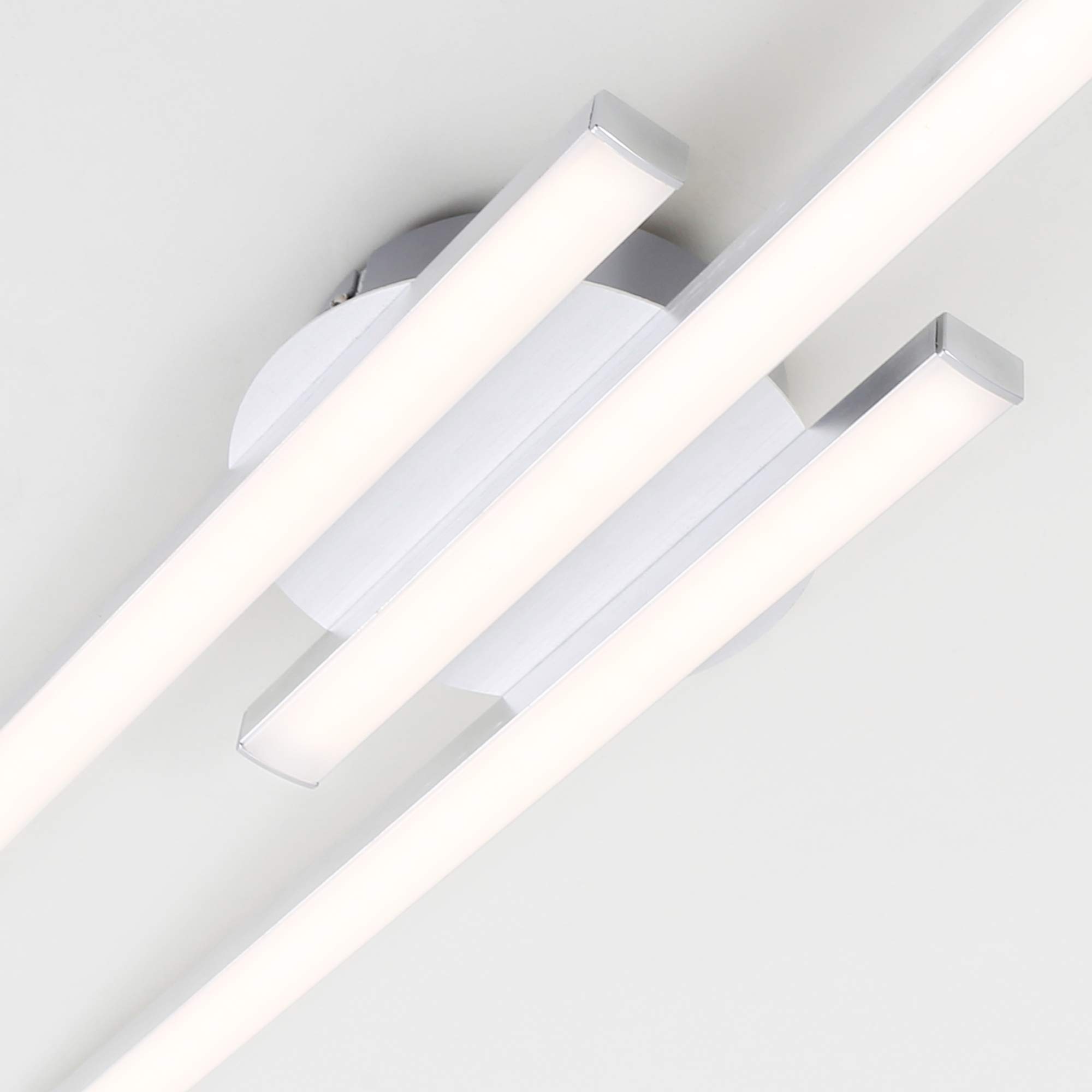 Briloner Leuchten lampa sufitowa LED, 3-punktowa, 18 W, 1440 lumenów, 3000 kelwinów, kolor aluminium, 565 x 120 x 43 mm (dł. x szer. x wys.), W, kolorowy aluminiowy