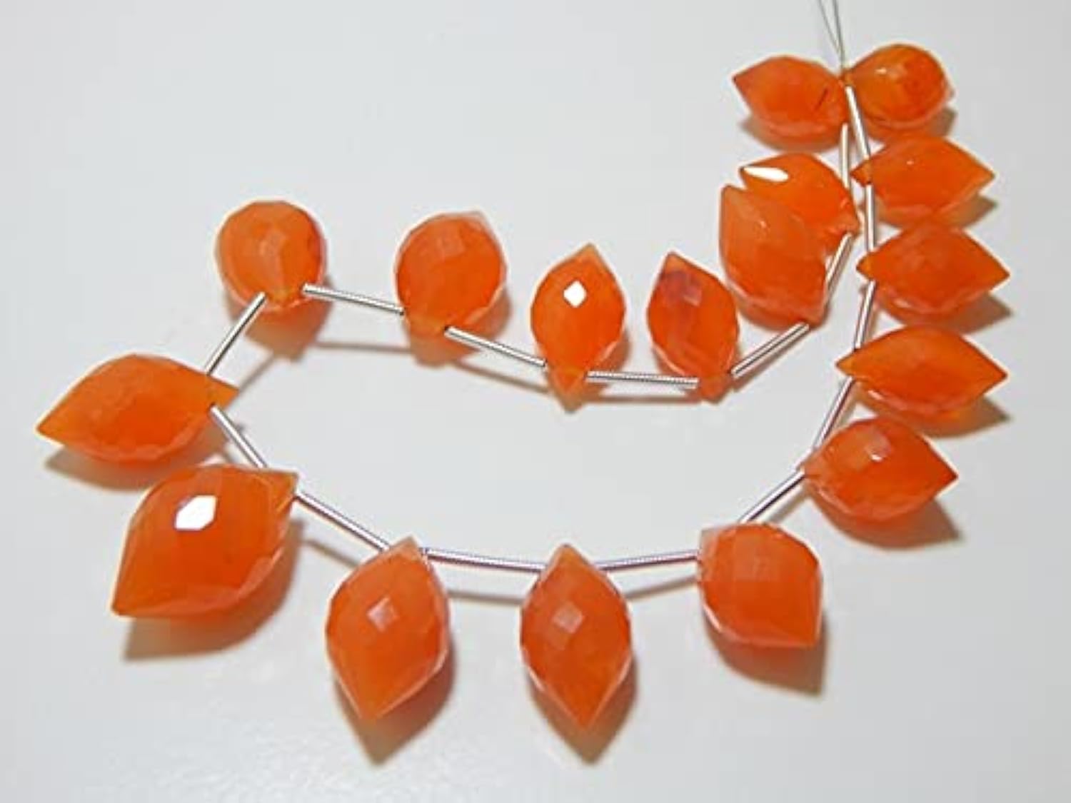 Carnelian perles gouttes pour créer vos bijoux d'été et colliers bohèmes chic