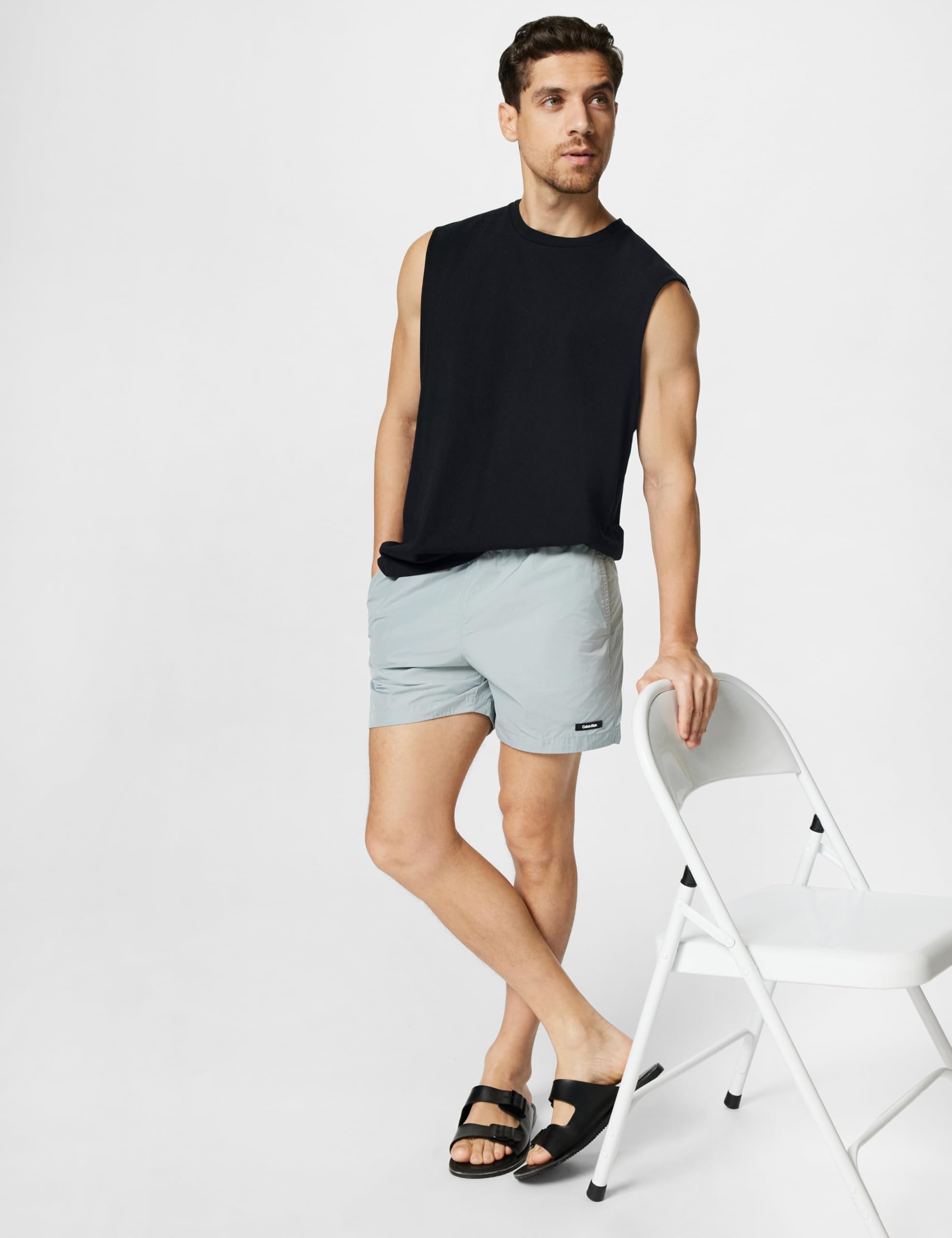 Calvin Klein Short de Bain Homme Medium Drawstring Séchage Rapide, Gris (Quarry), M