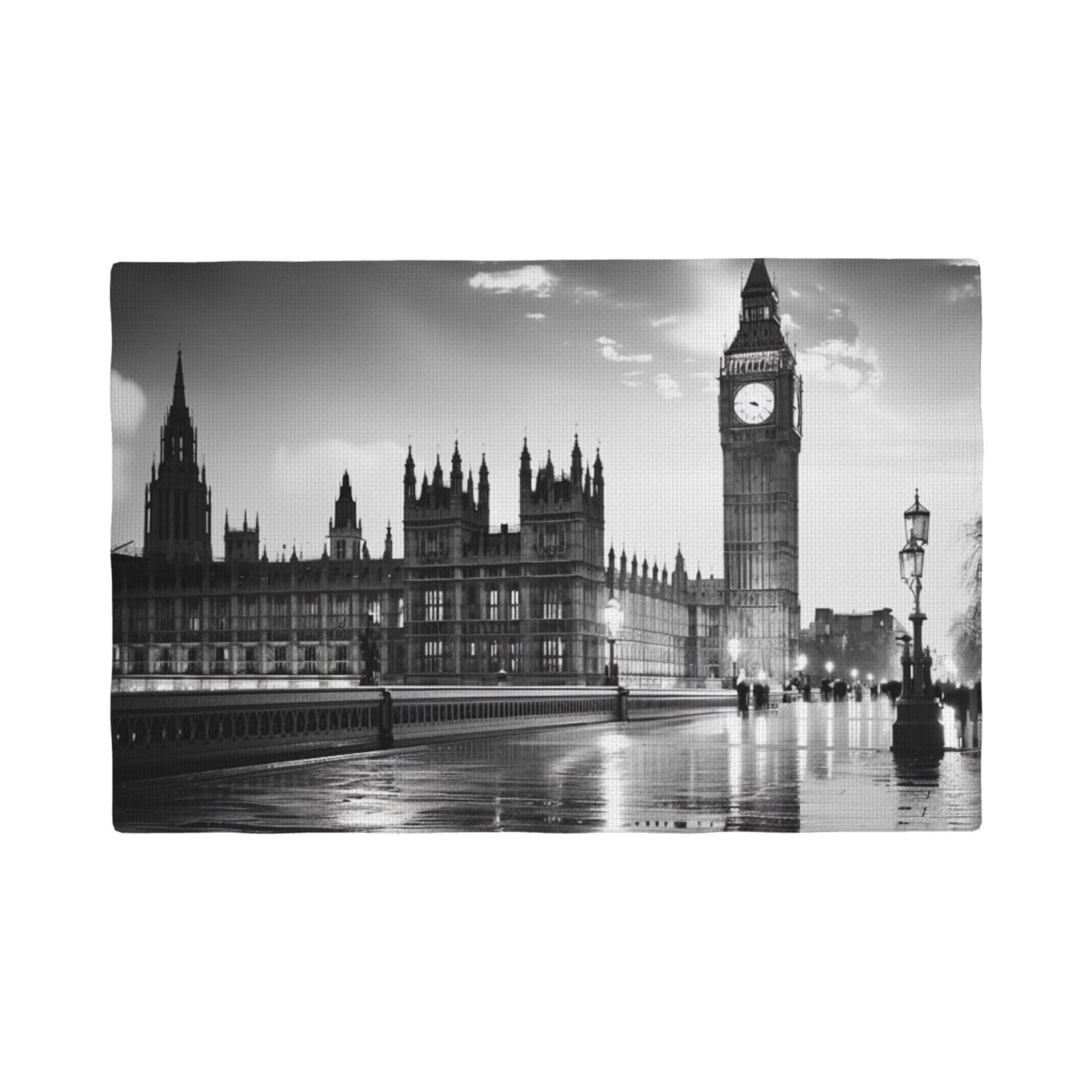 London Print Placemats Set, Heat Resistant Washable Placemat 12x18in Table Mats for Party Kitchen Dining Table Decoration Indoor Outdoor, Six Piece