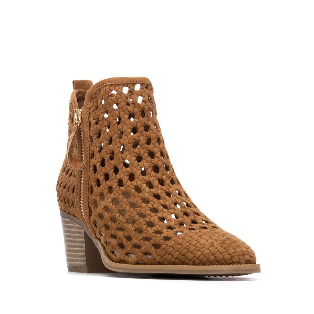 XTI - Cowboystiefel Camper Boots Damen - Bequeme und vielseitige Schuhe – Lässige Mode