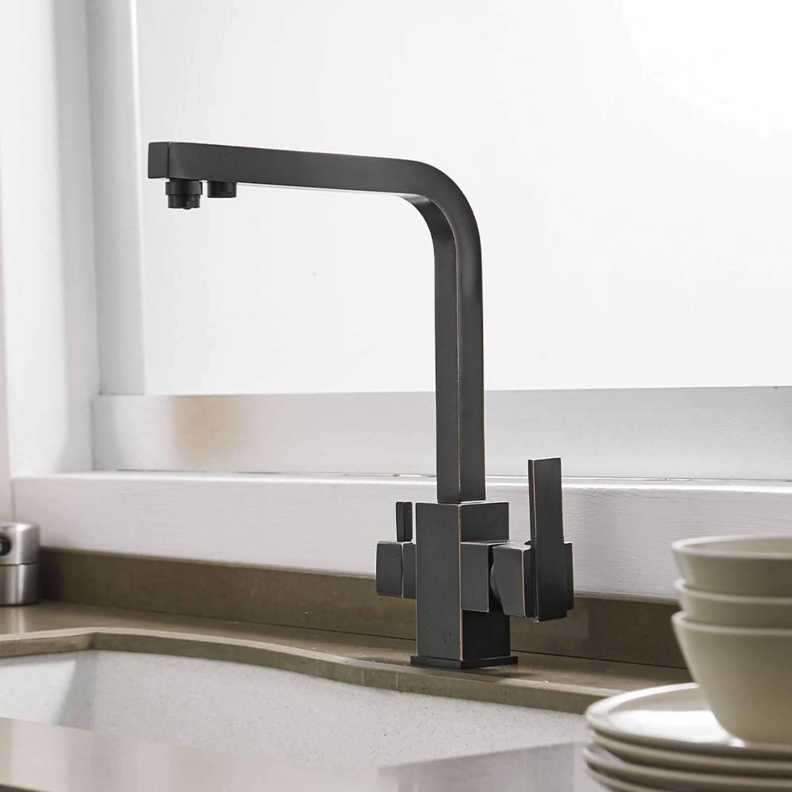 Fanjubei Heigu Kitchen 360° Rotating All-Copper Hot And Cold Drinking Basin Faucet