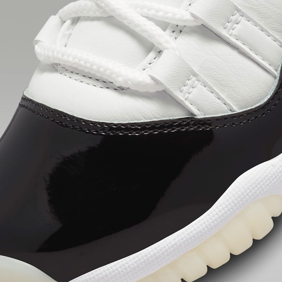 ナイキ エア ジョーダン 11 レトロ W Air Jordan 11 Retro