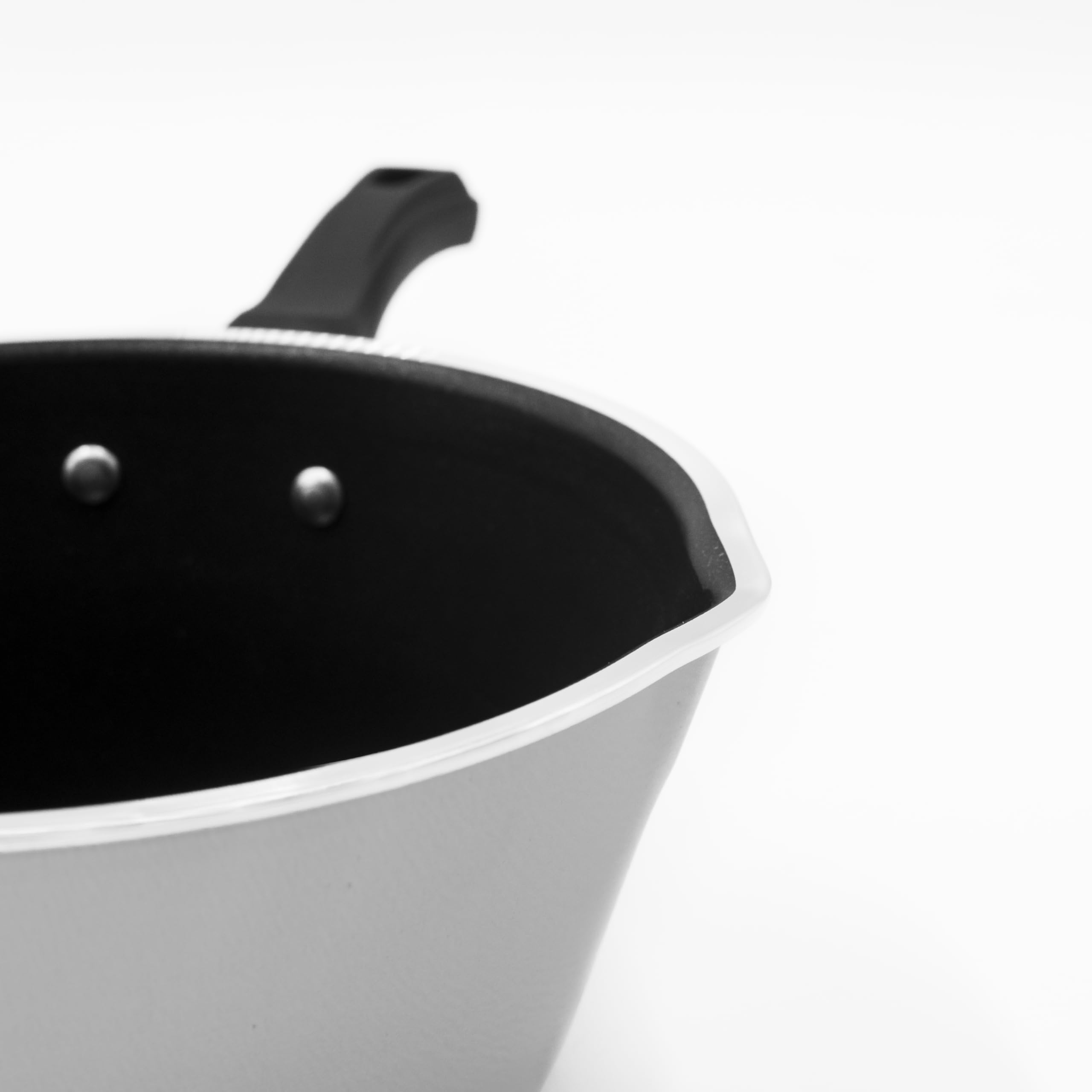 Zanetti, Casseruola Antiaderente Conica, Casseruola con Beccuccio in Alluminio Alimentare, Diametro 14 cm, Made in Italy
