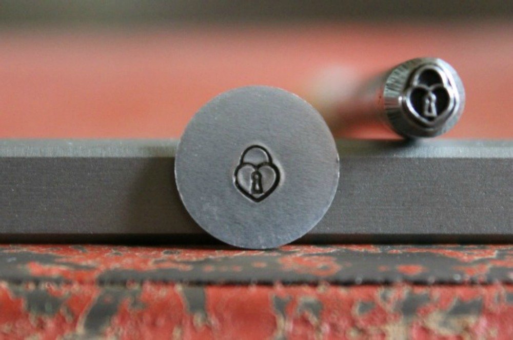 SUPPLY GUY 5mm Single Metal Punch Design Stamp: Hearts, Made in USA (Not a Set) (HEART WITH LOCK SGF-14)