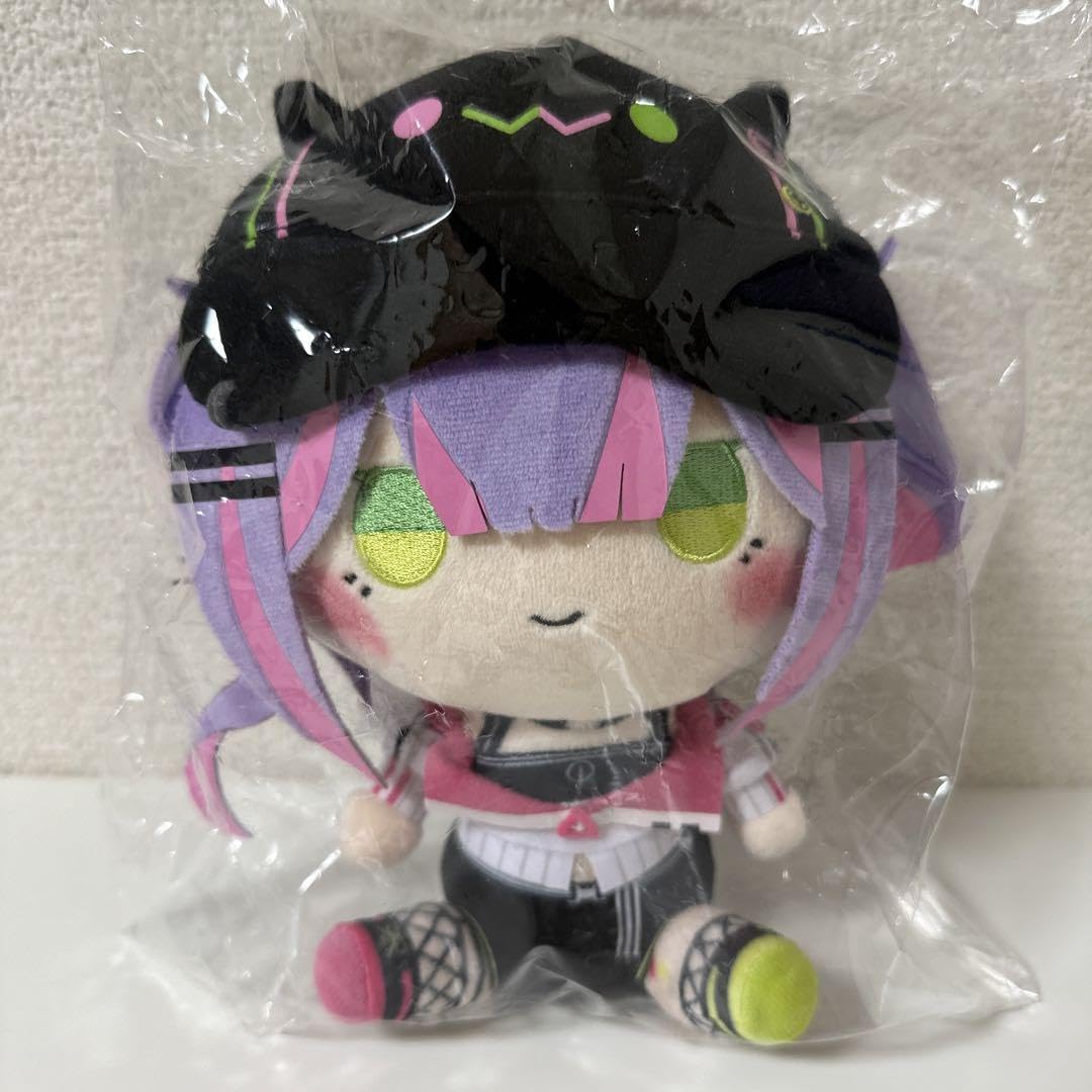Amazon.co.jp: ホロ ライブ もちどる ぬいぐるみ 常闇トワ : おもちゃ