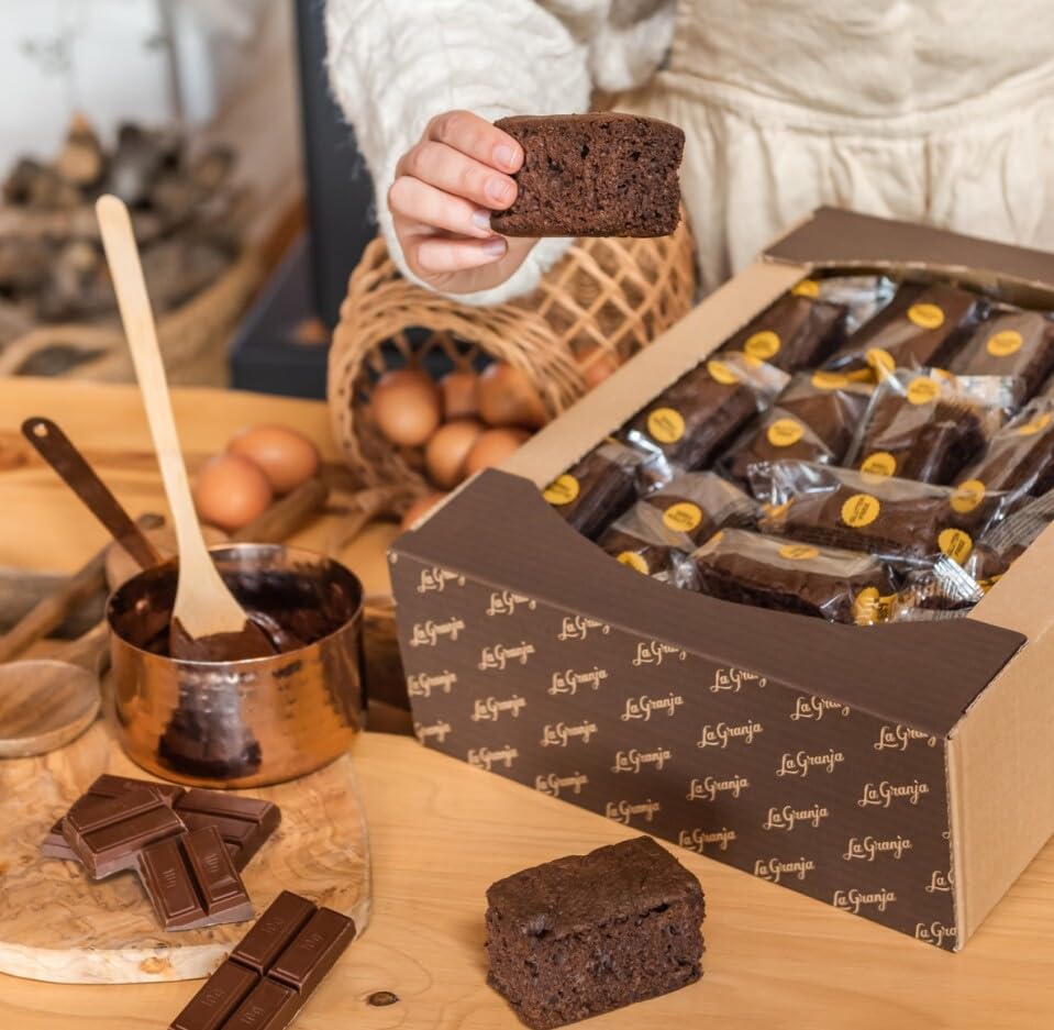 Bizcocho de Cacao con Chips de Chocolate - La Granja - Sin Gluten y Sin Lactosa. 30 Unidades. Envueltas de forma Individual.