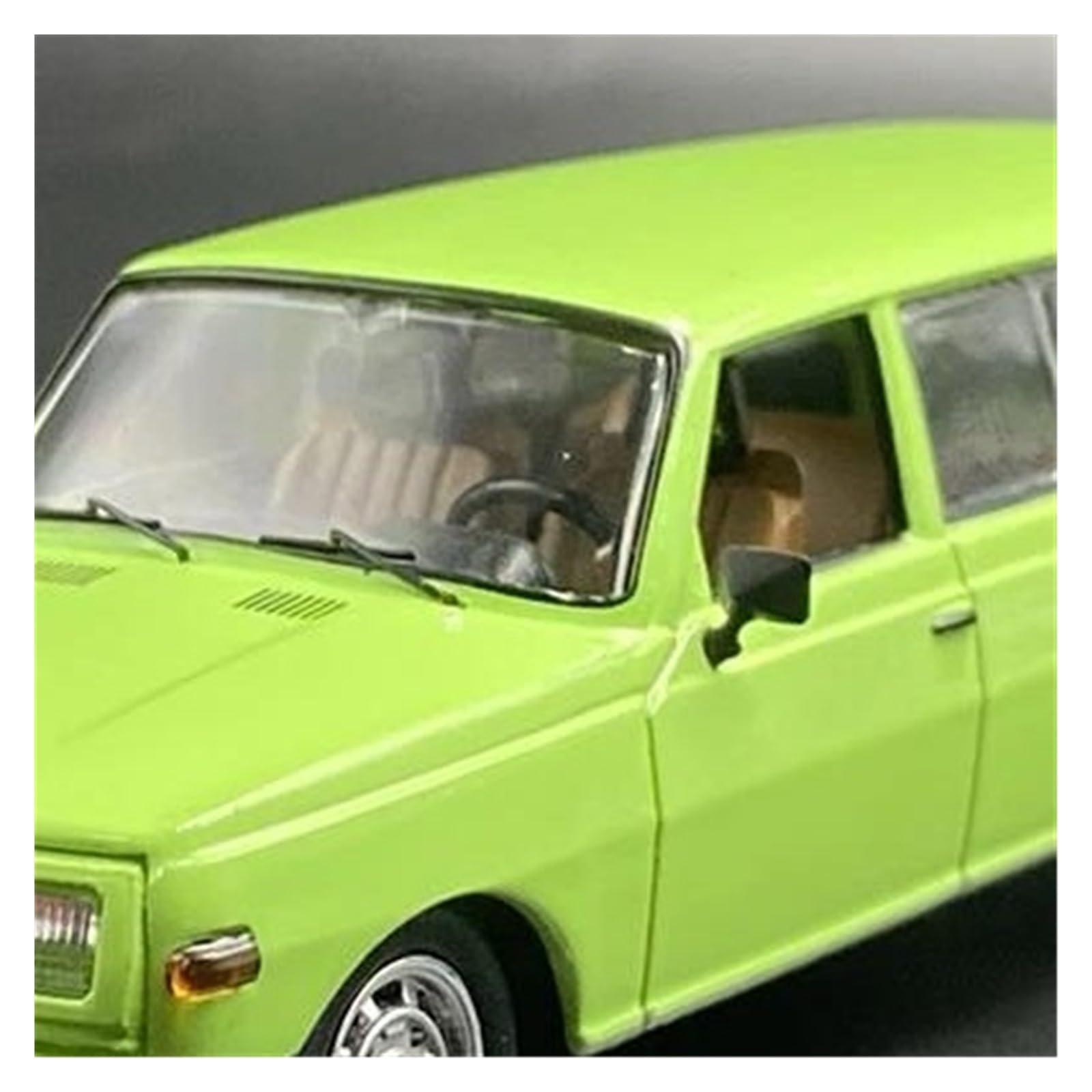 Metallo Scala Replica 1 43 per il modello auto pressofusa lega Wartburg 353 W Kombi East del 1985 serie Home Decor Hobby Veicoli Giochi Set