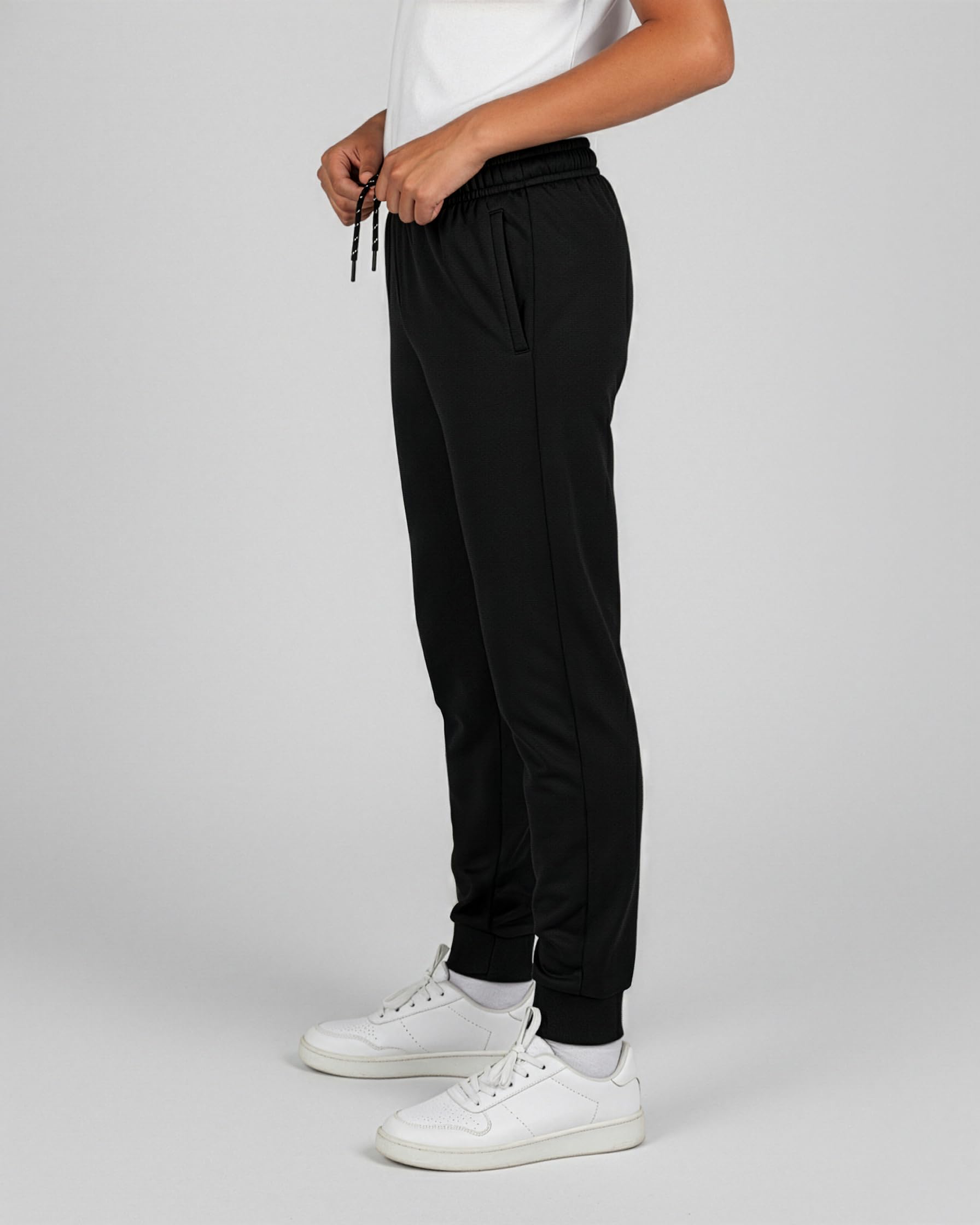 Real Essentials 3er-Pack: Jungen Mesh Active Athletic Casual Jogger Sweatpants mit Taschen