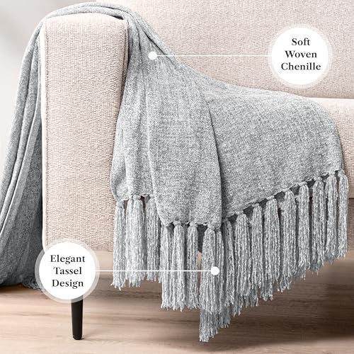 PAVILIA Hellgraue Chenille-Überwurfdecke für Couch, weiche, graue Strickdecke mit Quasten-Fransen, gewebte Chenille-Strickdecke… – Ansicht 5