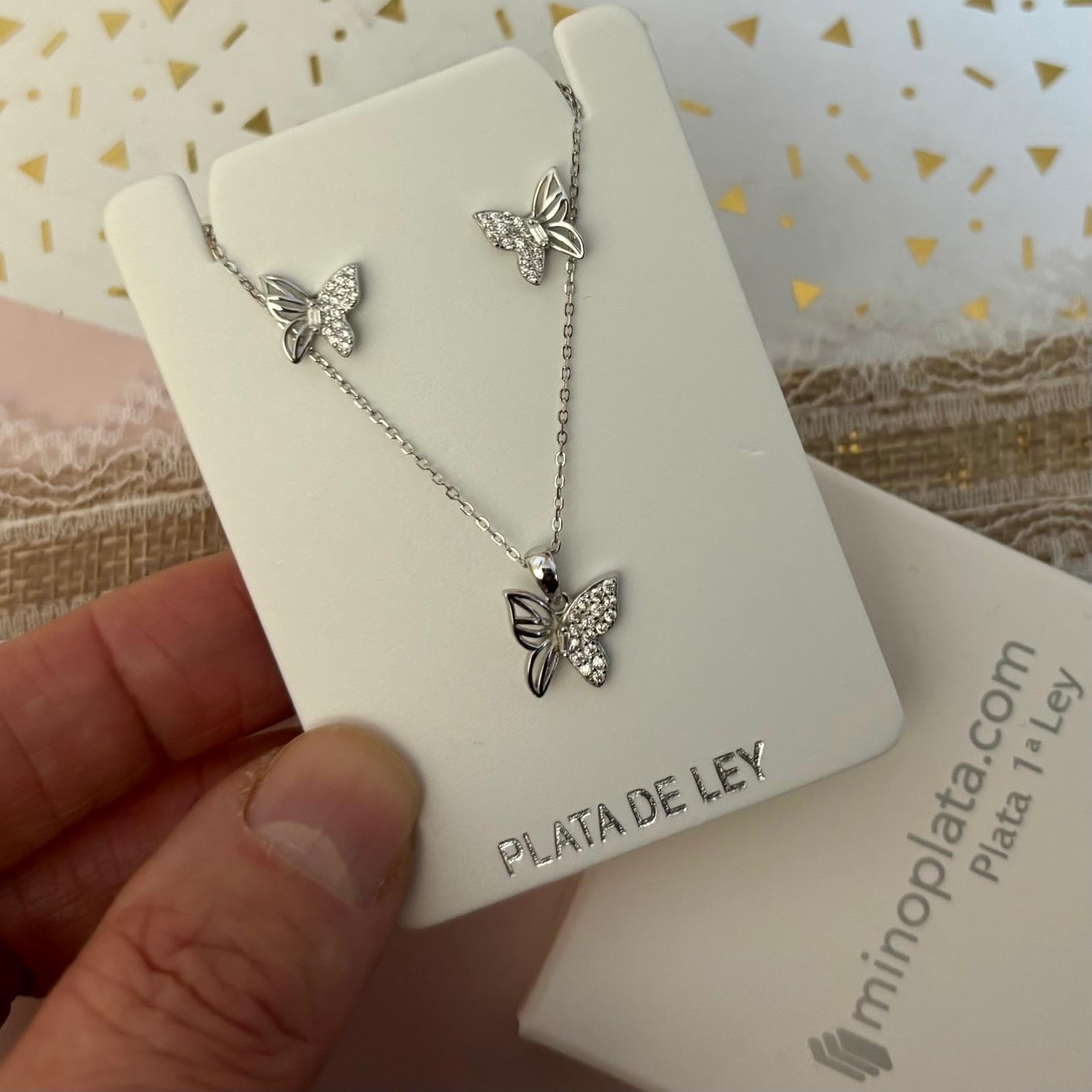 Set di farfalle, orecchini e girocollo in argento Sterling 925 rodiato con zirconi, motivo traforato, catena 40 cm, con confezione regalo