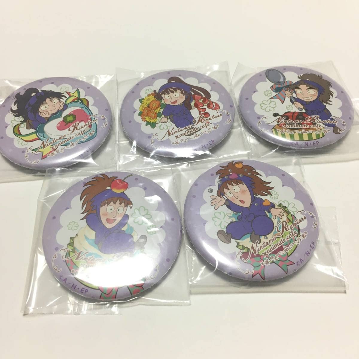 Amazon.co.jp: 忍たま乱太郎 アニメイトカフェ 感謝の気持ち 缶バッジ