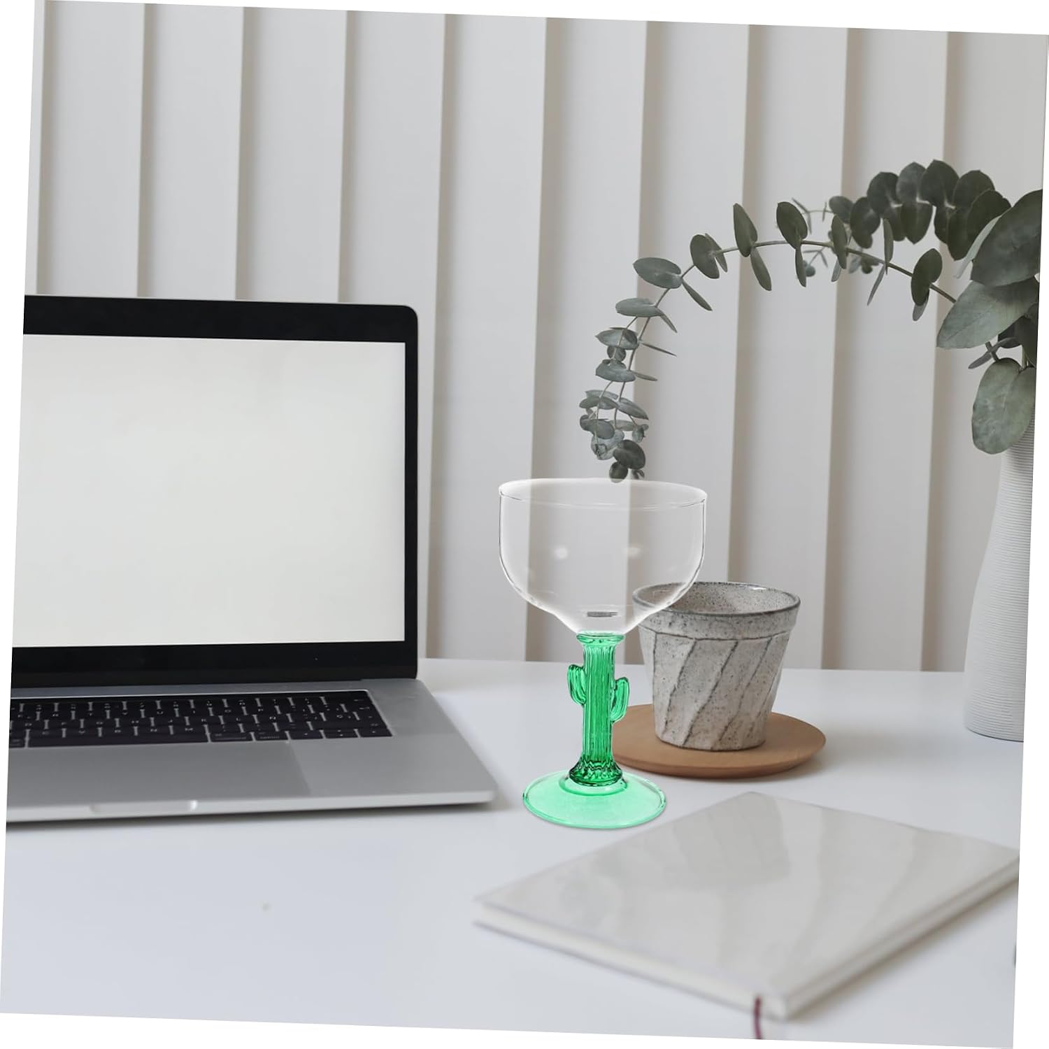 1Pc Cactus Design Goblet Transparent Margarita Glass for Household and Party Use Sturdy and Unique Cactus Shaped Drinking Cup Craftsmanship for All