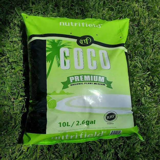 Coco Coir Premium RHP Certified 9 Quarts /10 Liter /2.6 Gallon Pre Buffered Pure Organic Coconut Coir Fiber Potting Soil Indoor/Outdoor Grow Plants Flower Vegetable Garden